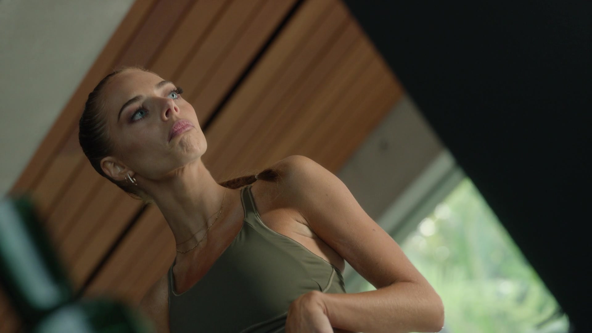 samaraweavingcom_nineperfectstrangers_057.jpg samaraweavingcom_nineperfectstrangers_057.jpg