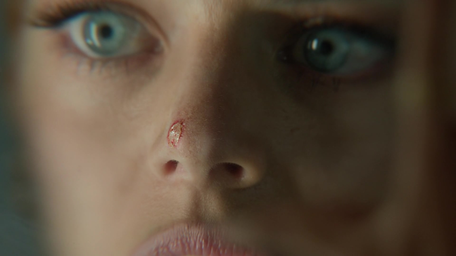 samaraweavingcom_nineperfectstrangers_079.jpg samaraweavingcom_nineperfectstrangers_079.jpg