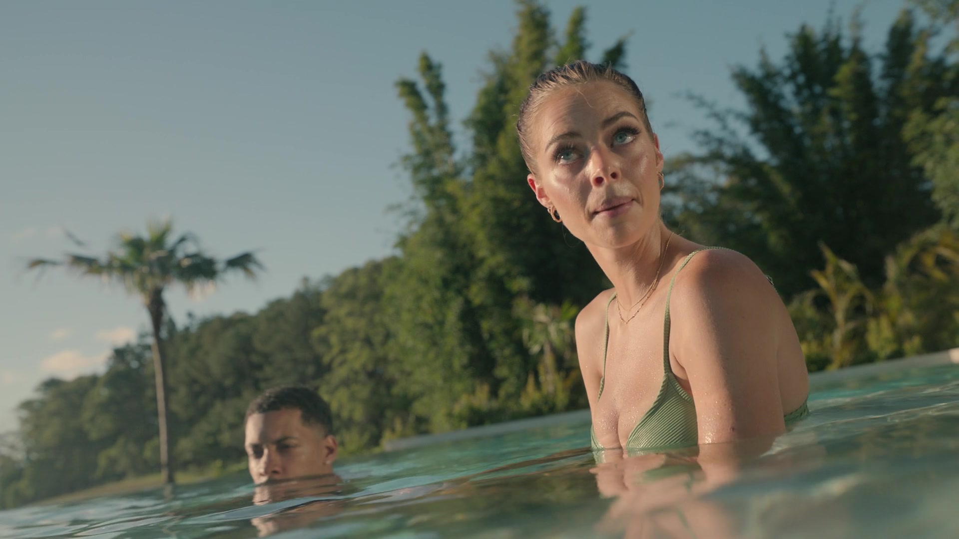 samaraweavingcom_nineperfectstrangers_221.jpg samaraweavingcom_nineperfectstrangers_221.jpg