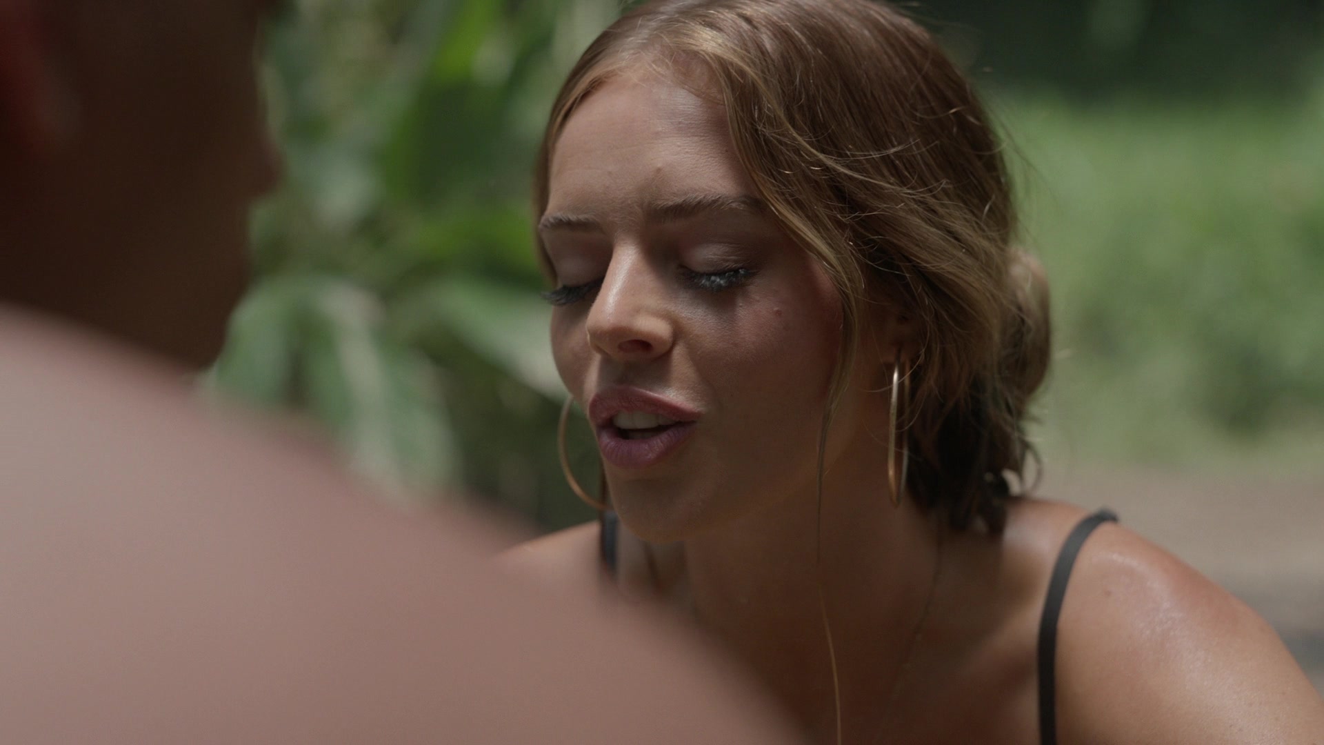 samaraweavingcom_nineperfectstrangers_073.jpg samaraweavingcom_nineperfectstrangers_073.jpg