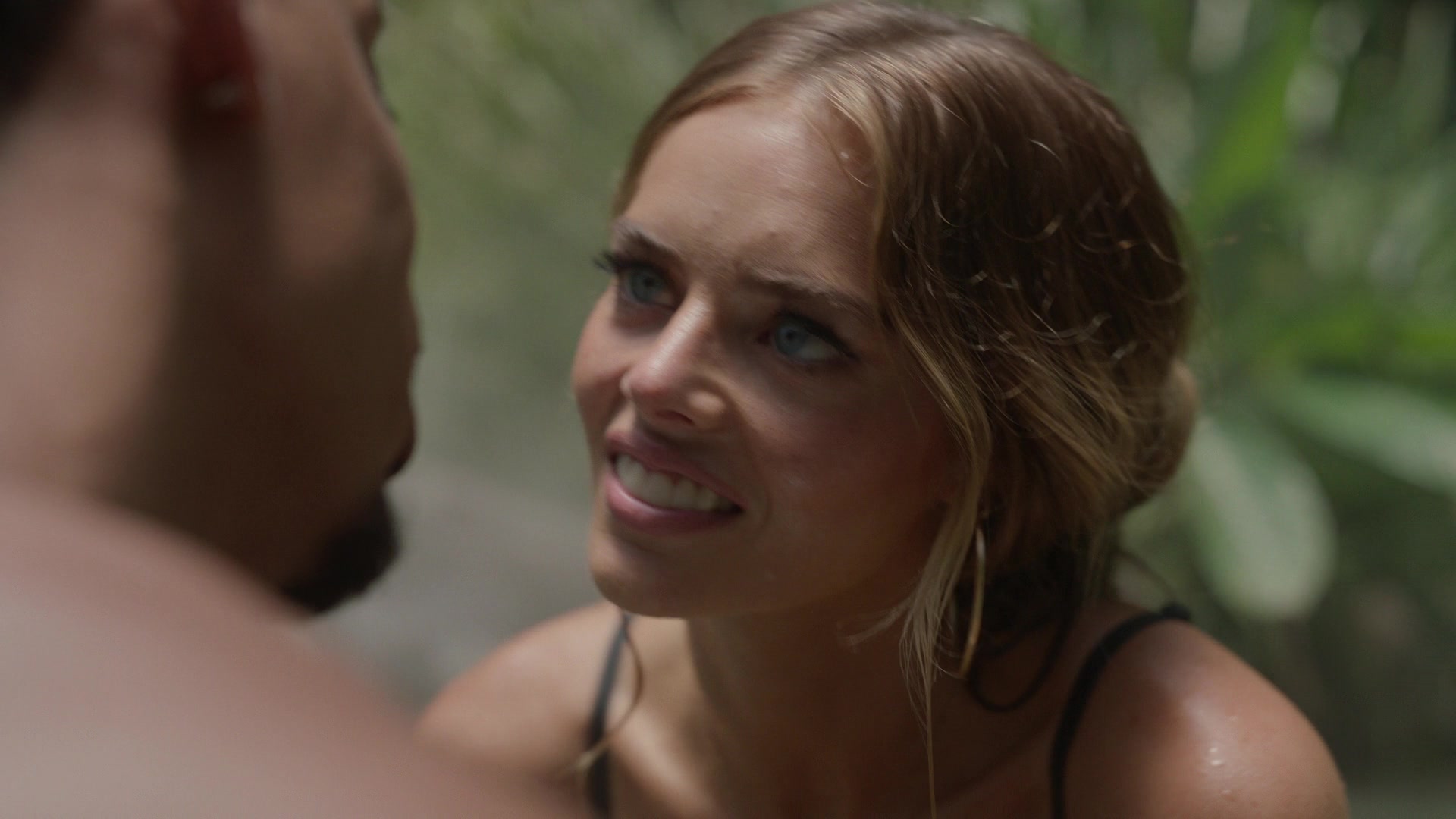 samaraweavingcom_nineperfectstrangers_108.jpg samaraweavingcom_nineperfectstrangers_108.jpg