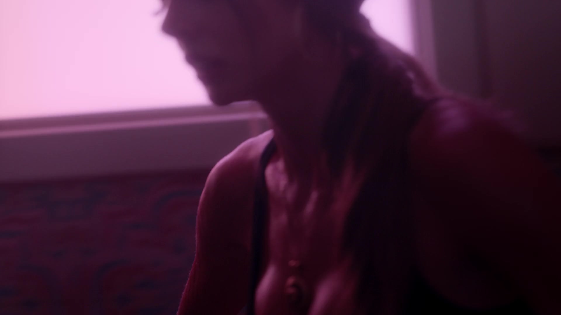 samaraweavingcom_nineperfectstrangers_122.jpg samaraweavingcom_nineperfectstrangers_122.jpg