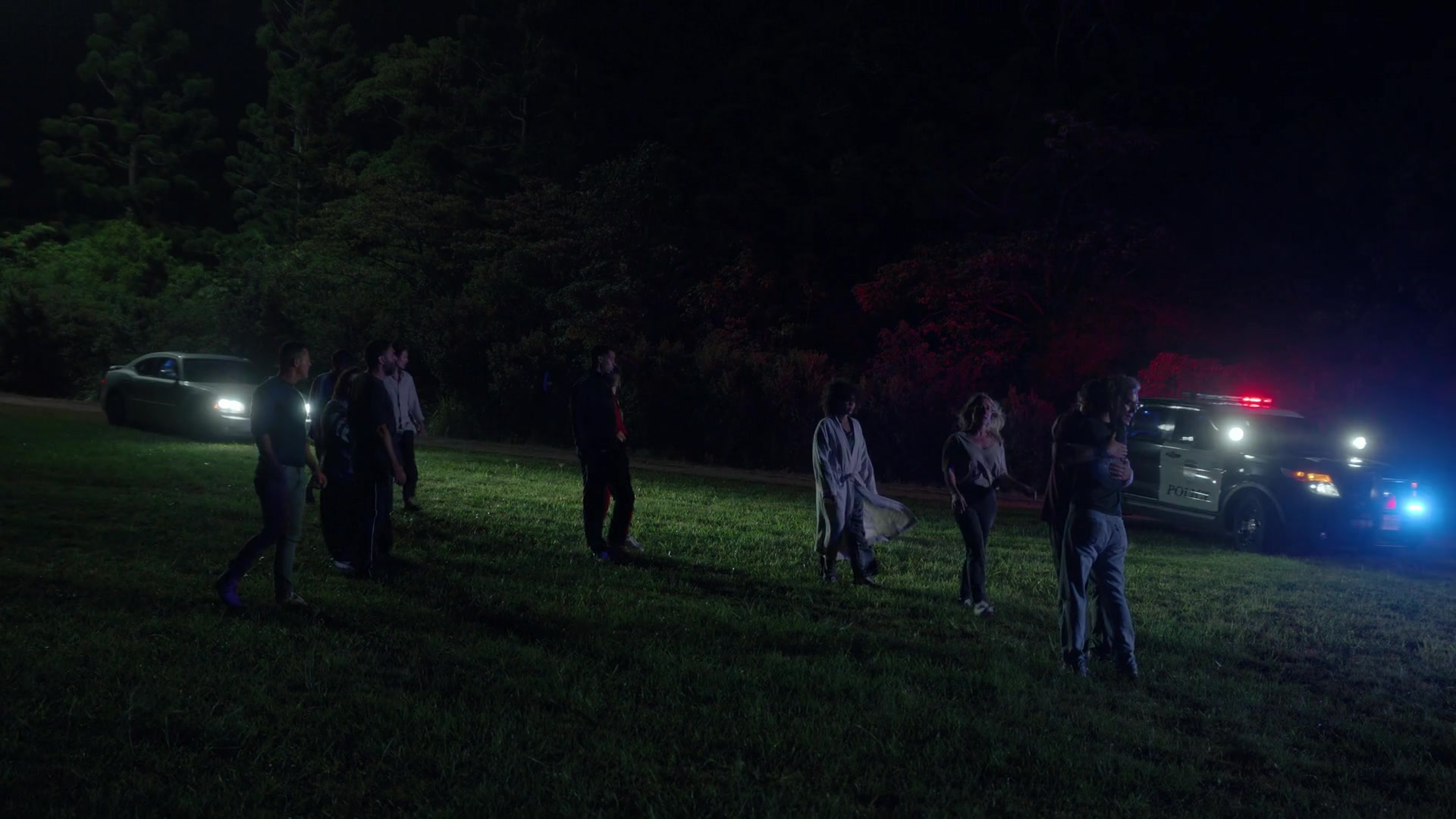 samaraweavingcom_nineperfectstrangers_212.jpg samaraweavingcom_nineperfectstrangers_212.jpg