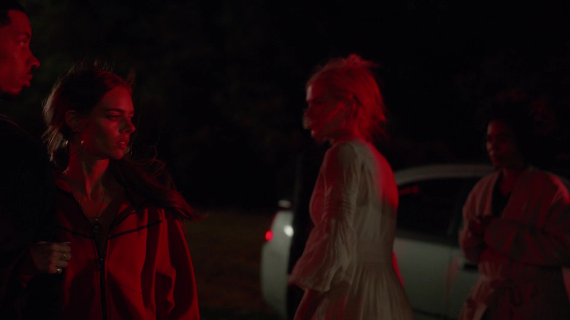 samaraweavingcom_nineperfectstrangers_230.jpg samaraweavingcom_nineperfectstrangers_230.jpg