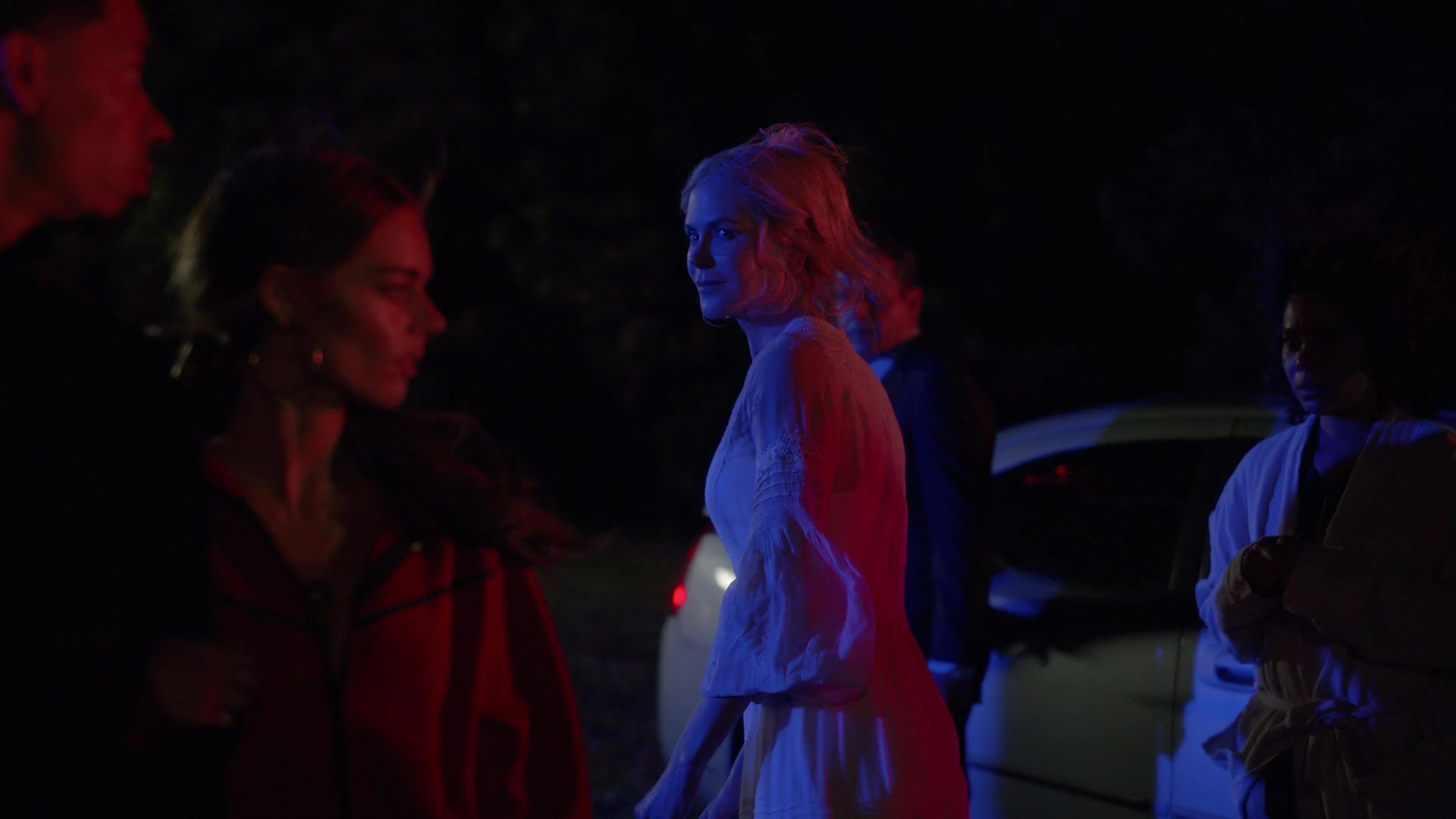 samaraweavingcom_nineperfectstrangers_231.jpg samaraweavingcom_nineperfectstrangers_231.jpg