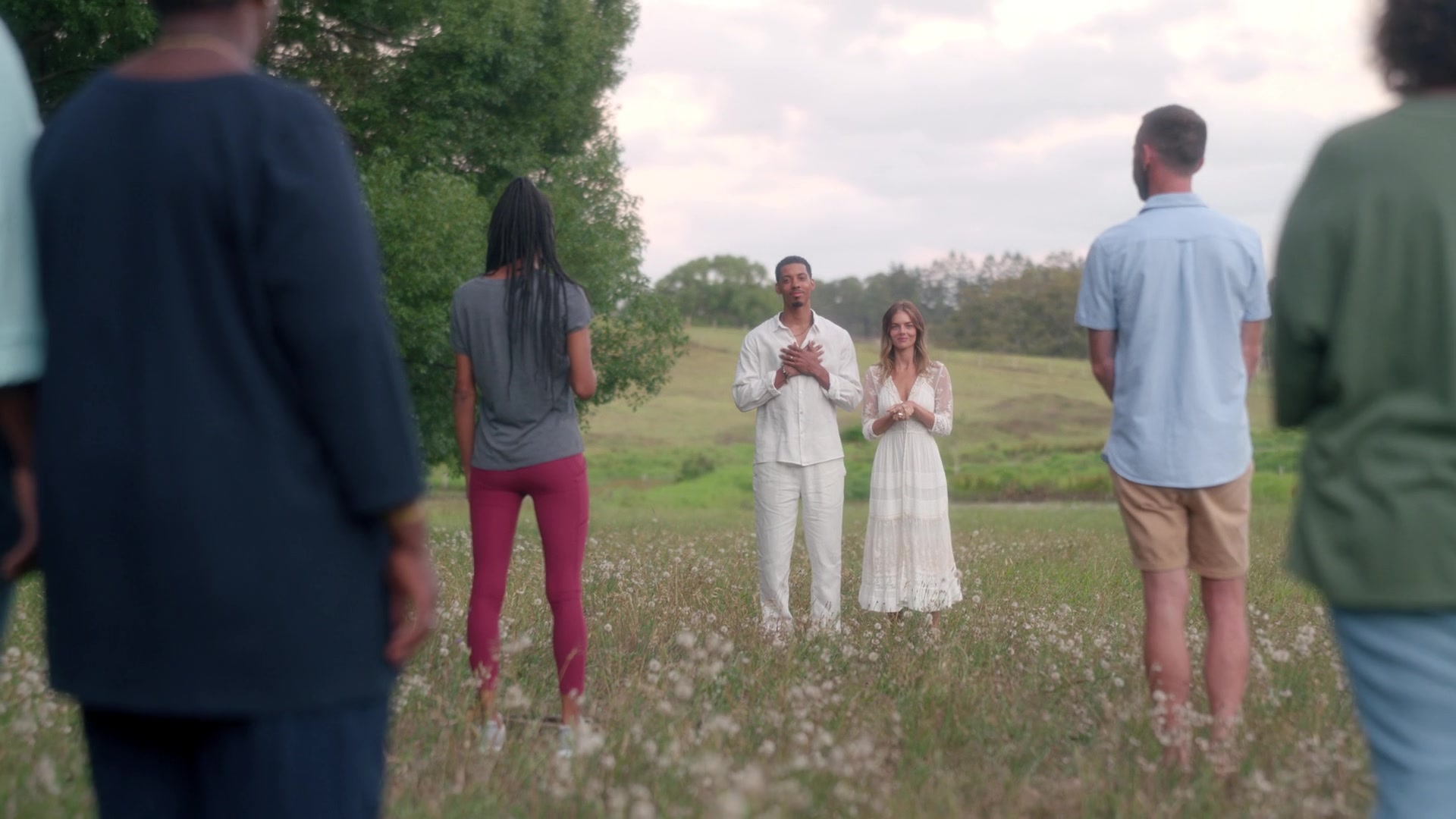 samaraweavingcom_nineperfectstrangers_291.jpg samaraweavingcom_nineperfectstrangers_291.jpg