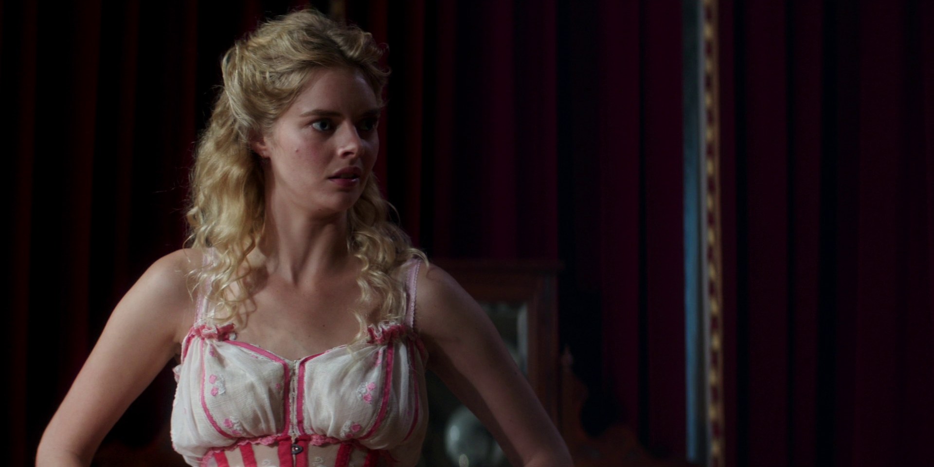 samaraweaving_picnicathangingrock_0029.jpg samaraweaving_picnicathangingrock_0029.jpg