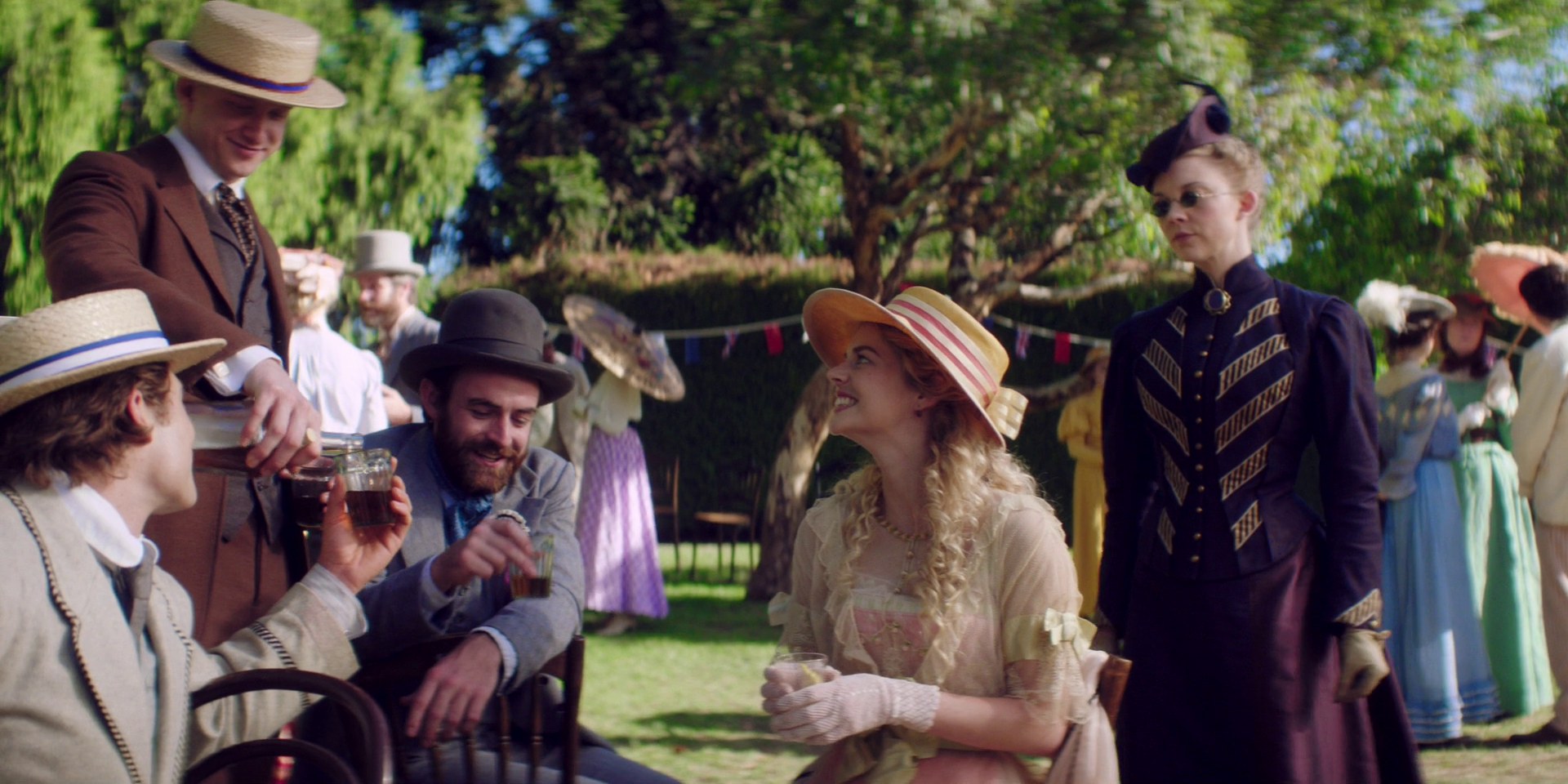 samaraweaving_picnicathangingrock_0099.jpg samaraweaving_picnicathangingrock_0099.jpg