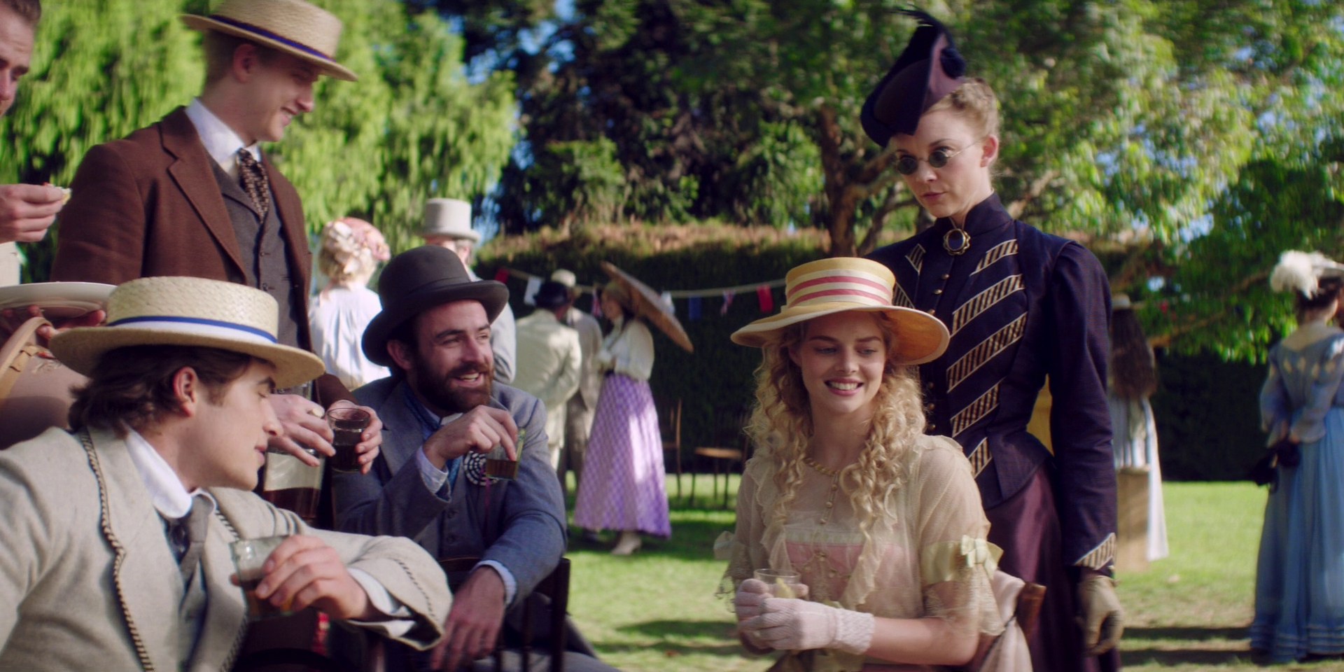 samaraweaving_picnicathangingrock_0105.jpg samaraweaving_picnicathangingrock_0105.jpg