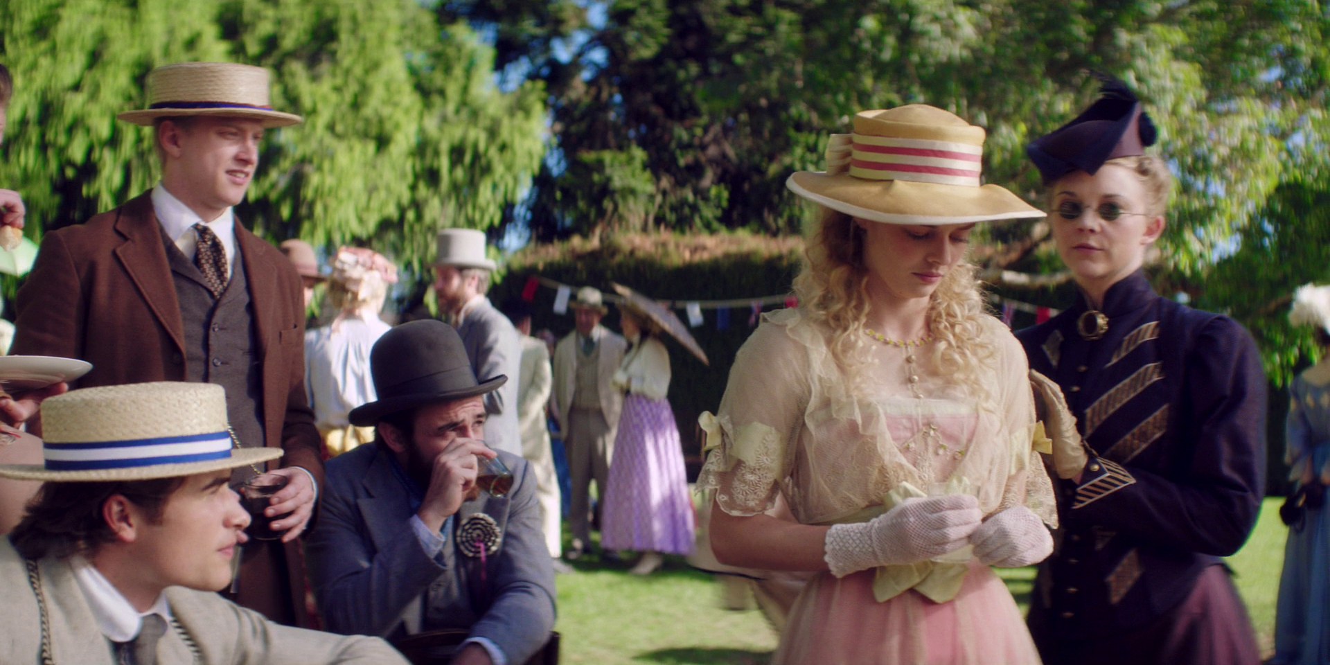 samaraweaving_picnicathangingrock_0115.jpg samaraweaving_picnicathangingrock_0115.jpg