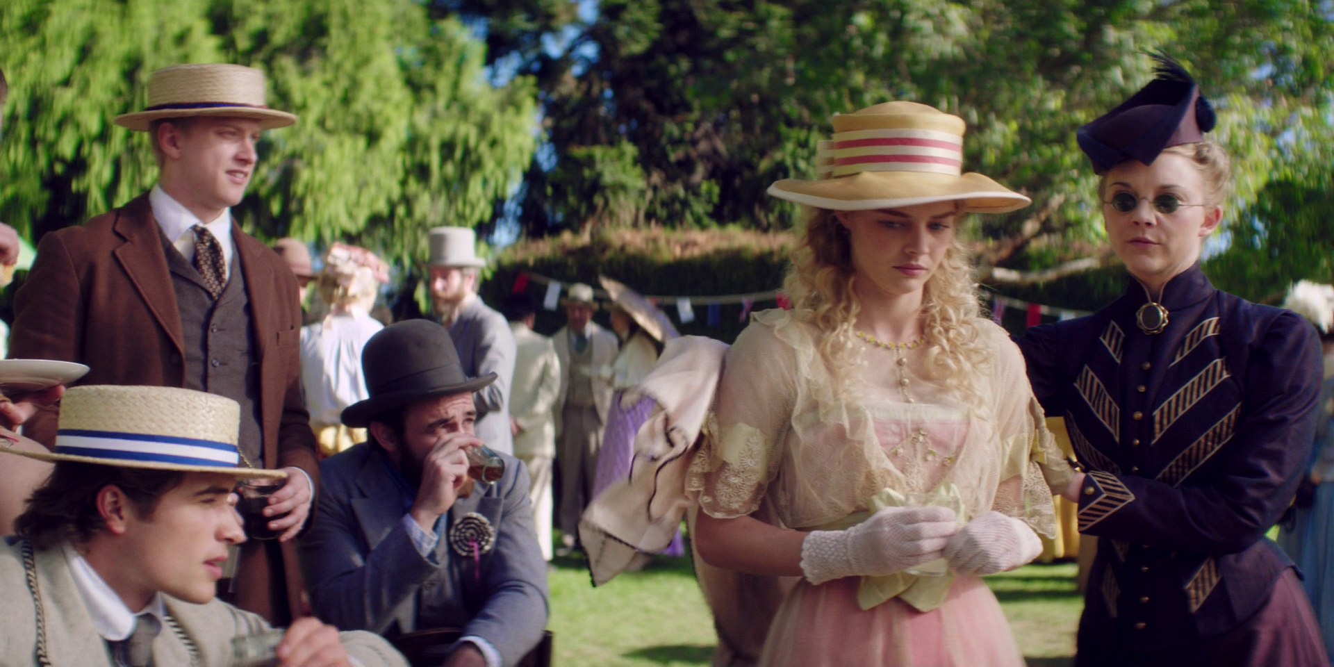 samaraweaving_picnicathangingrock_0116.jpg samaraweaving_picnicathangingrock_0116.jpg