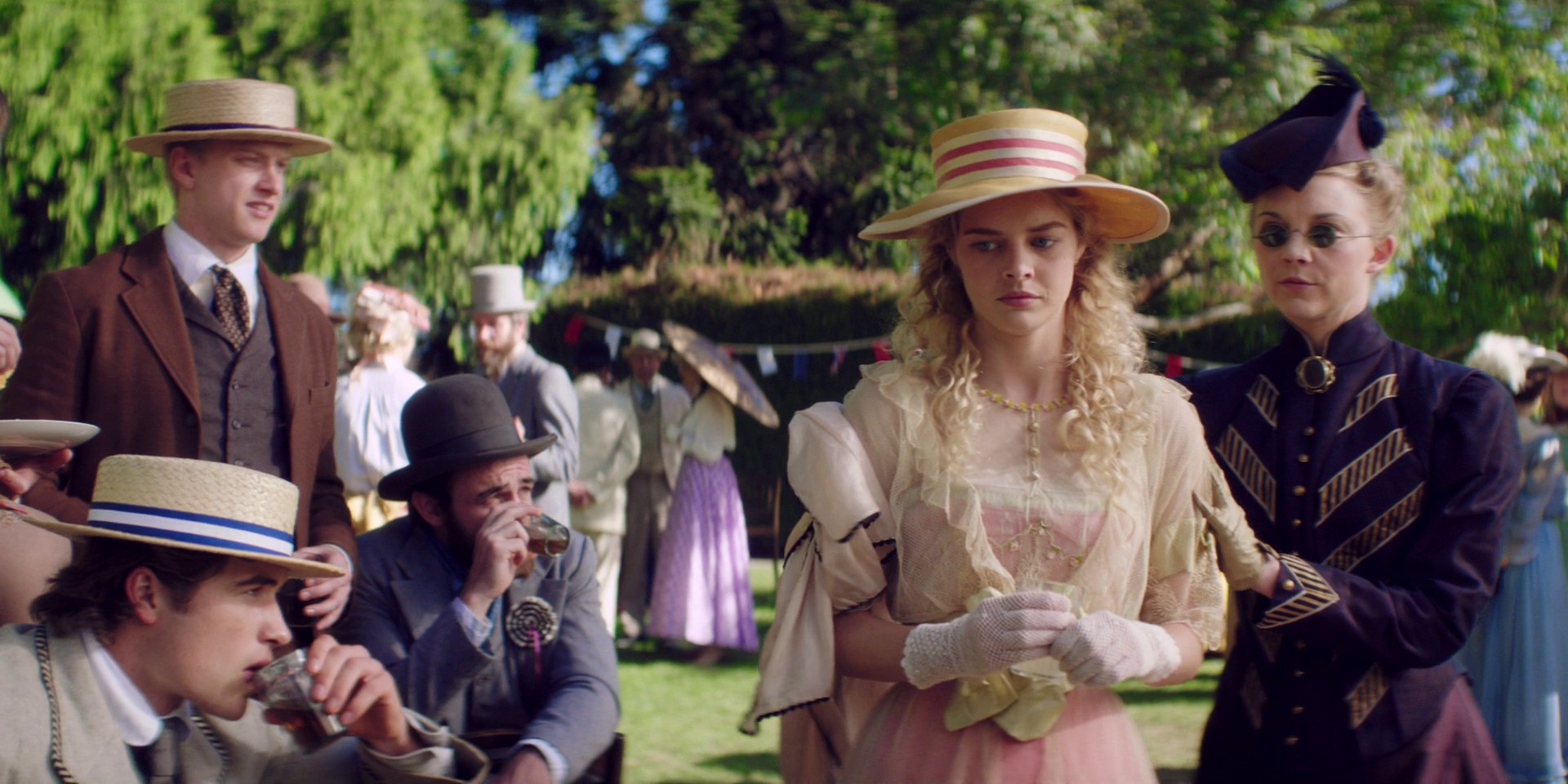 samaraweaving_picnicathangingrock_0117.jpg samaraweaving_picnicathangingrock_0117.jpg