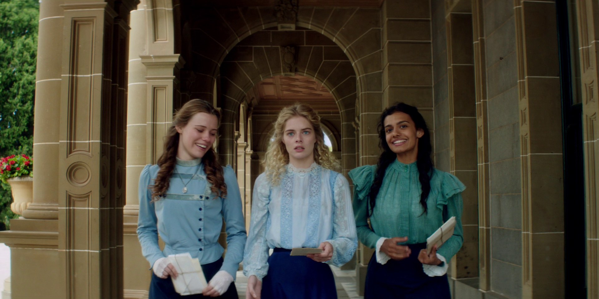 samaraweaving_picnicathangingrock_0239.jpg samaraweaving_picnicathangingrock_0239.jpg