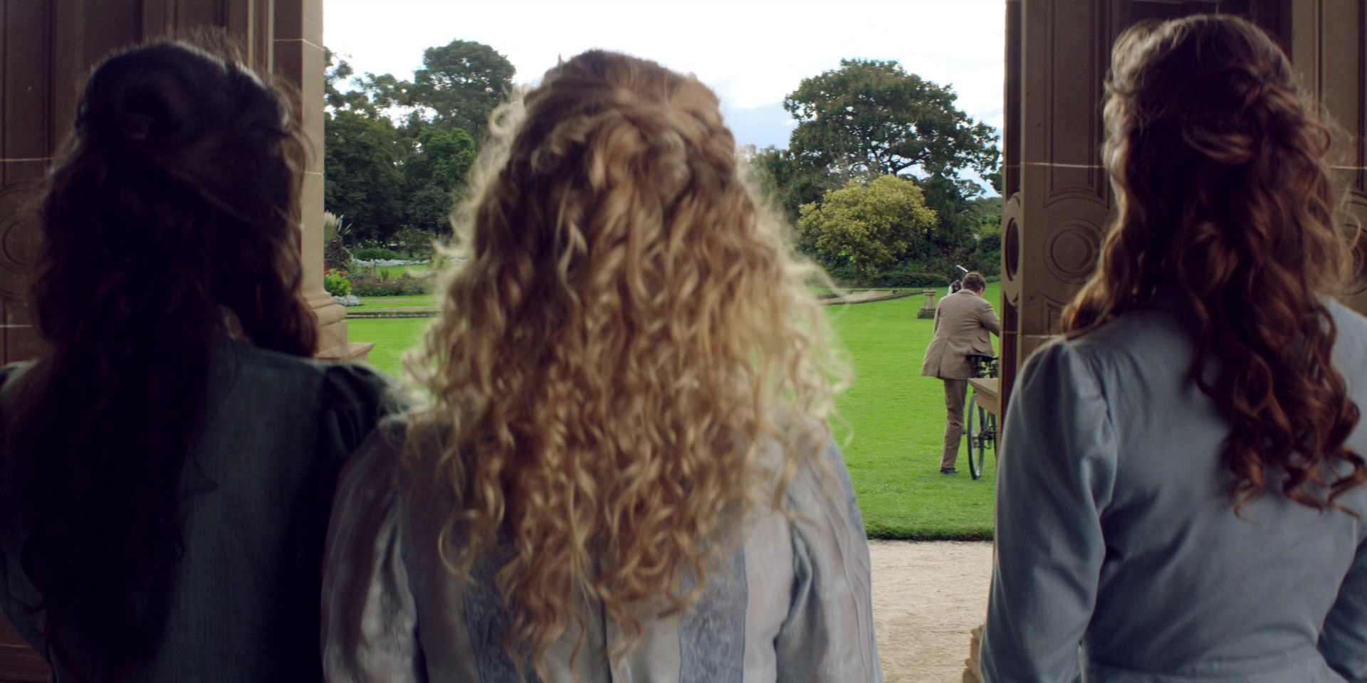 samaraweaving_picnicathangingrock_0253.jpg samaraweaving_picnicathangingrock_0253.jpg