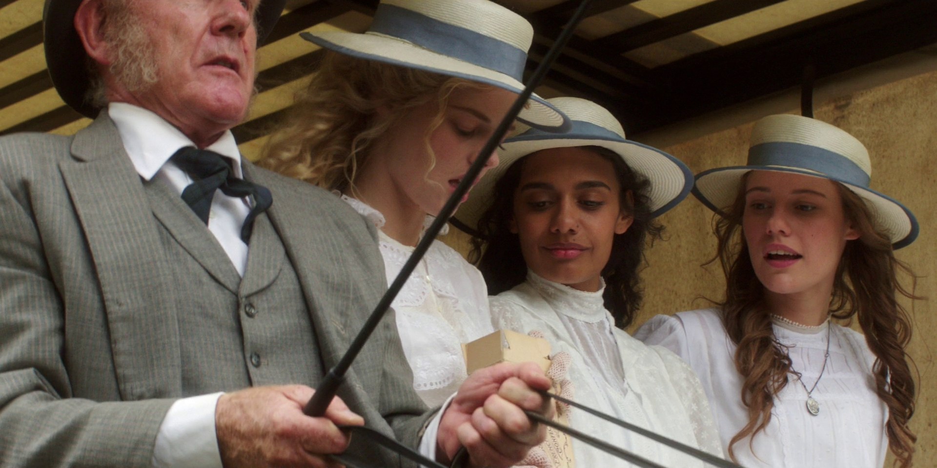 samaraweaving_picnicathangingrock_0281.jpg samaraweaving_picnicathangingrock_0281.jpg