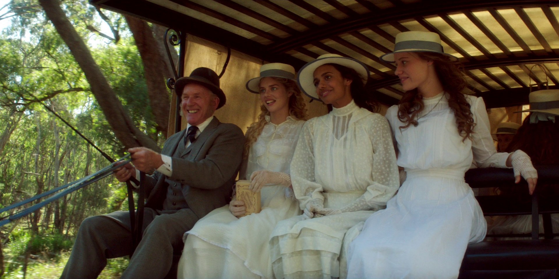 samaraweaving_picnicathangingrock_0313.jpg samaraweaving_picnicathangingrock_0313.jpg