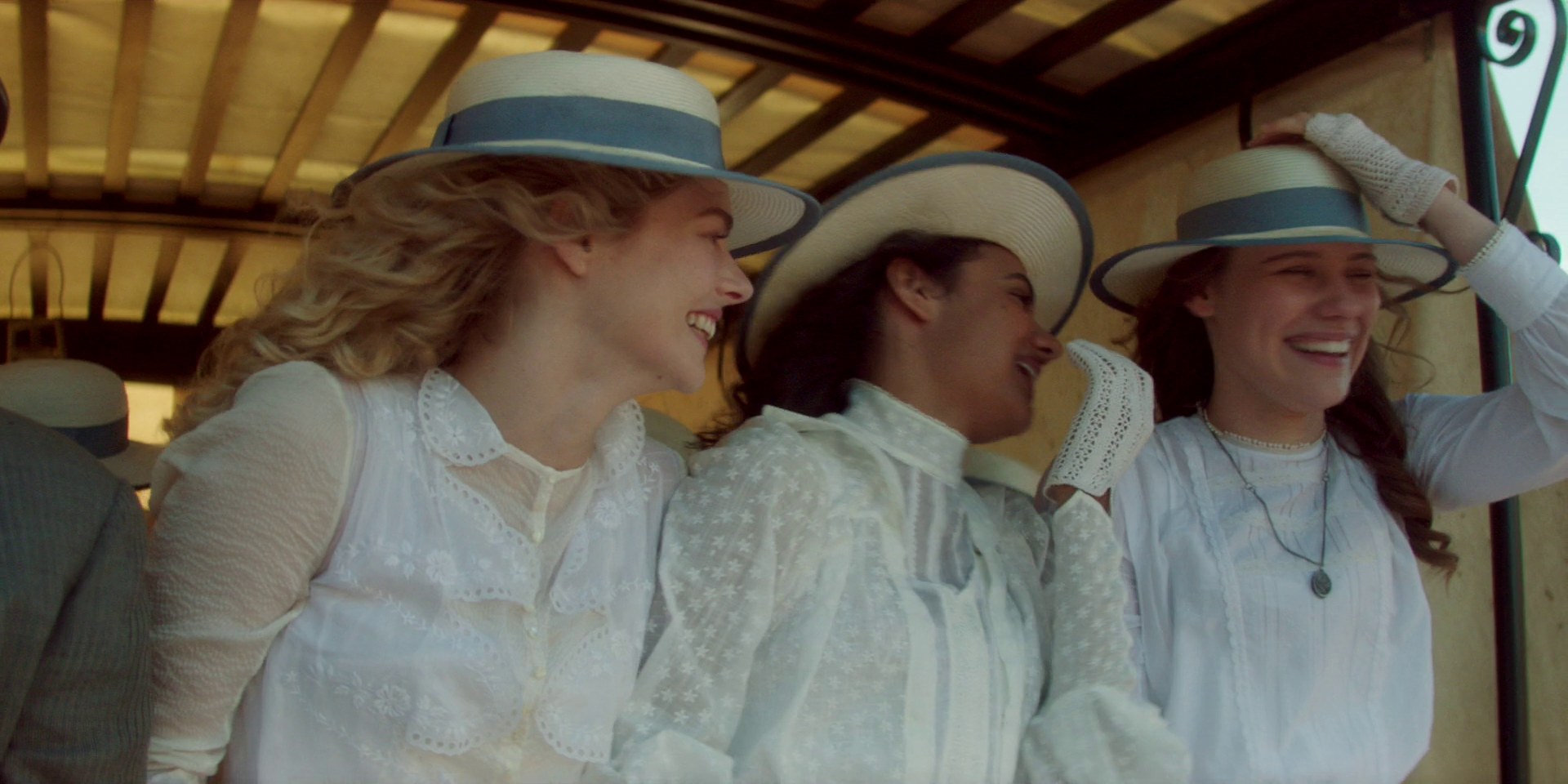 samaraweaving_picnicathangingrock_0318.jpg samaraweaving_picnicathangingrock_0318.jpg