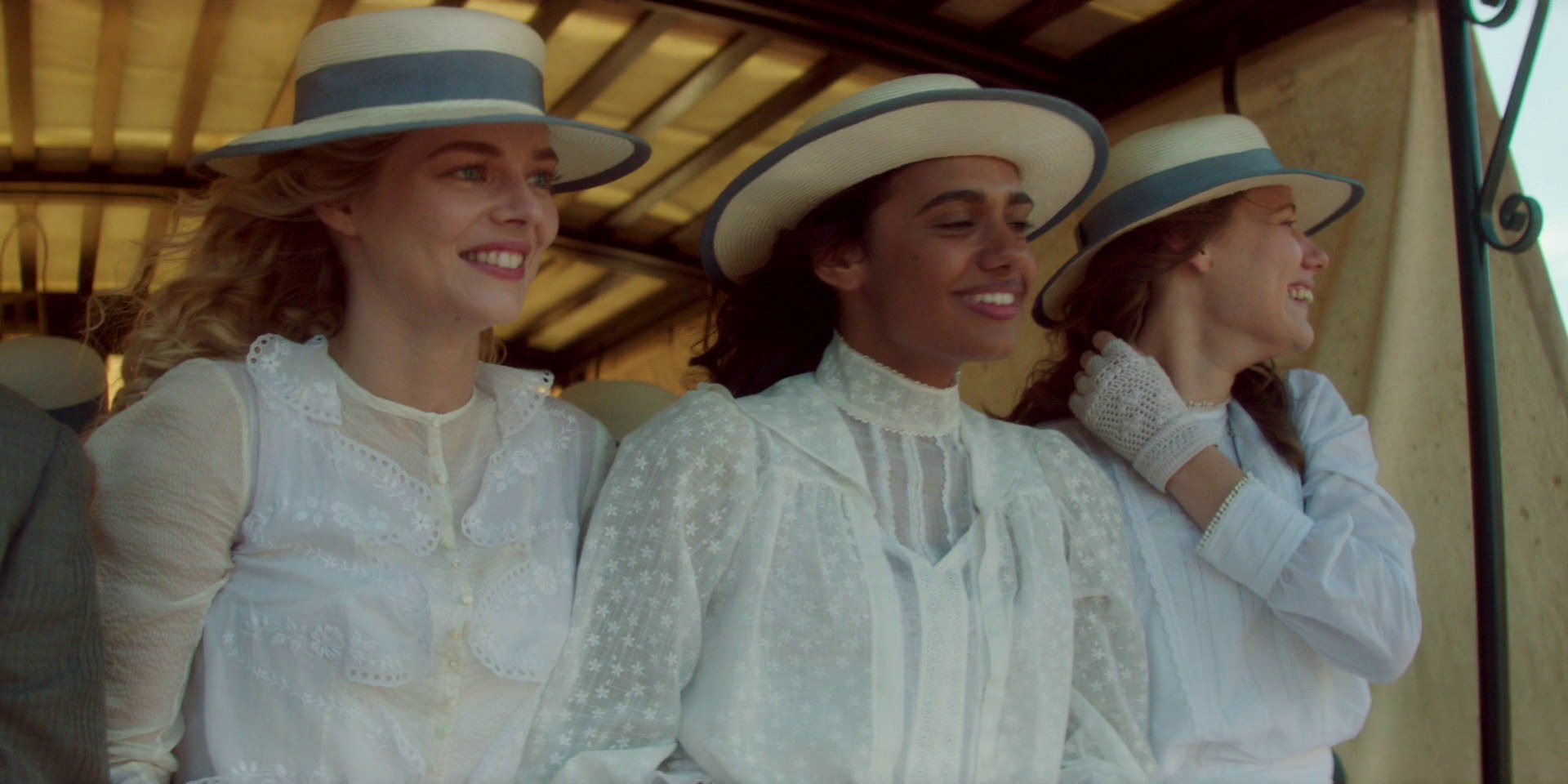 samaraweaving_picnicathangingrock_0321.jpg samaraweaving_picnicathangingrock_0321.jpg