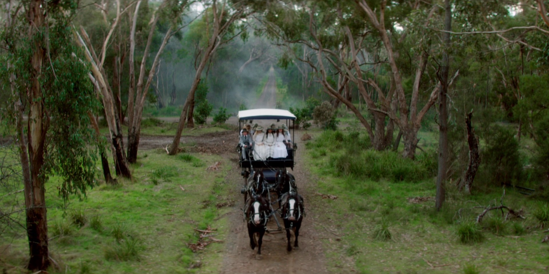 samaraweaving_picnicathangingrock_0323.jpg samaraweaving_picnicathangingrock_0323.jpg