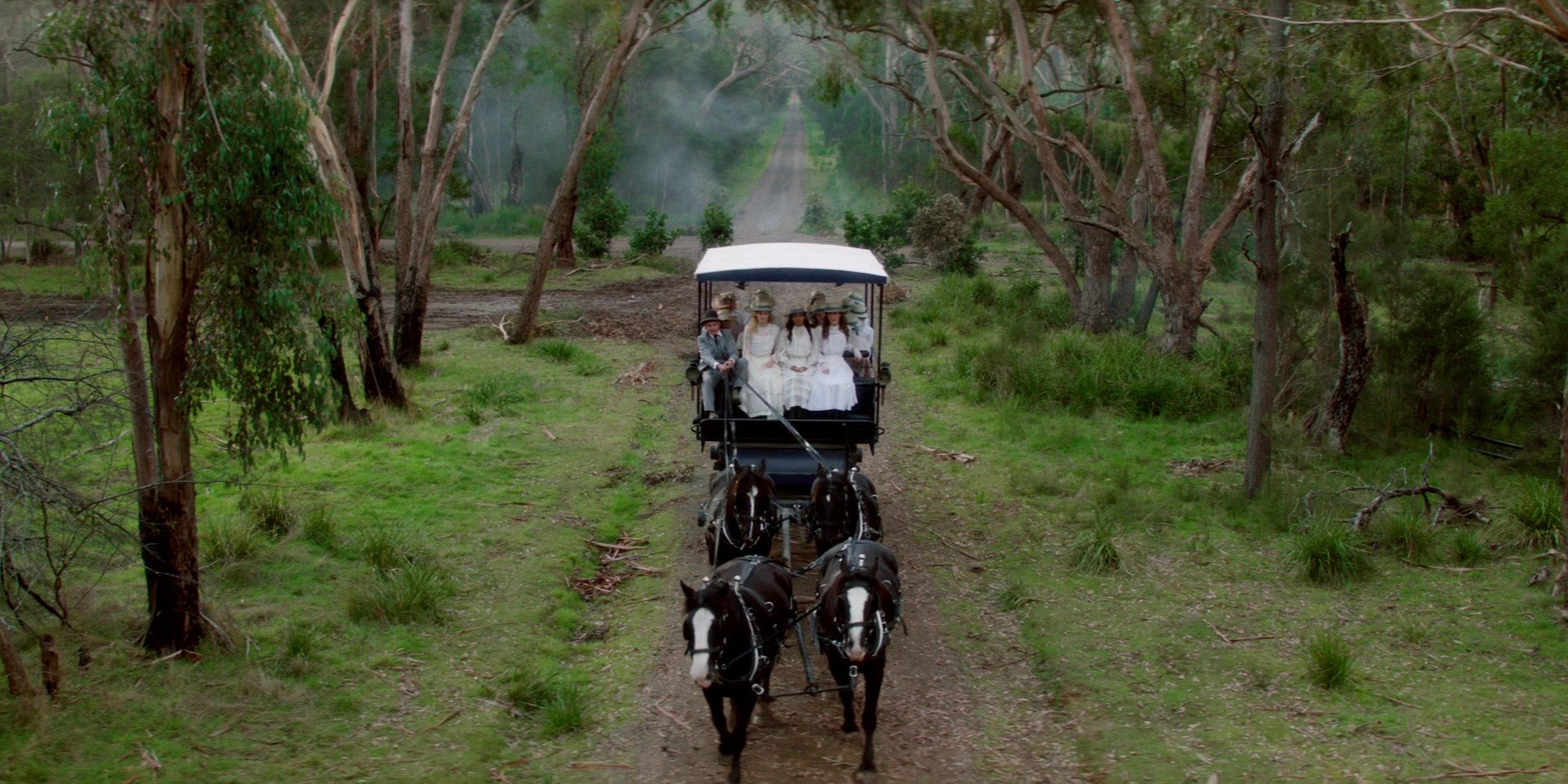 samaraweaving_picnicathangingrock_0325.jpg samaraweaving_picnicathangingrock_0325.jpg