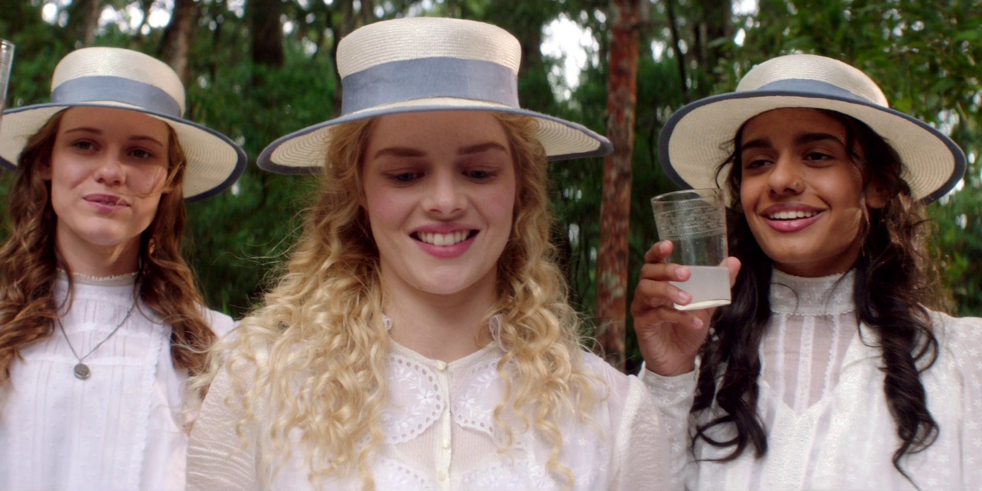 samaraweaving_picnicathangingrock_0351.jpg samaraweaving_picnicathangingrock_0351.jpg