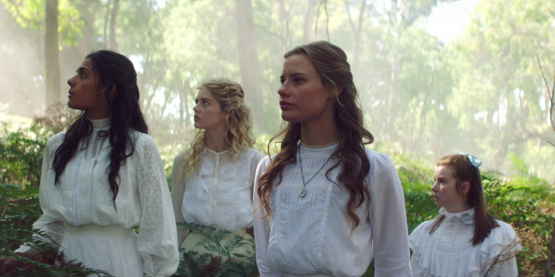 samaraweaving_picnicathangingrock_0428.jpg samaraweaving_picnicathangingrock_0428.jpg