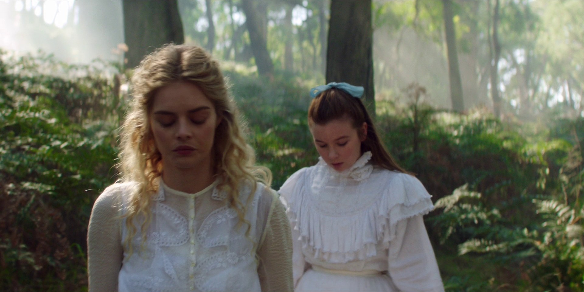 samaraweaving_picnicathangingrock_0448.jpg samaraweaving_picnicathangingrock_0448.jpg