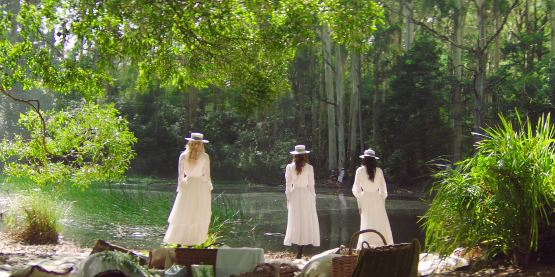 samaraweaving_picnicathangingrock_0478.jpg samaraweaving_picnicathangingrock_0478.jpg