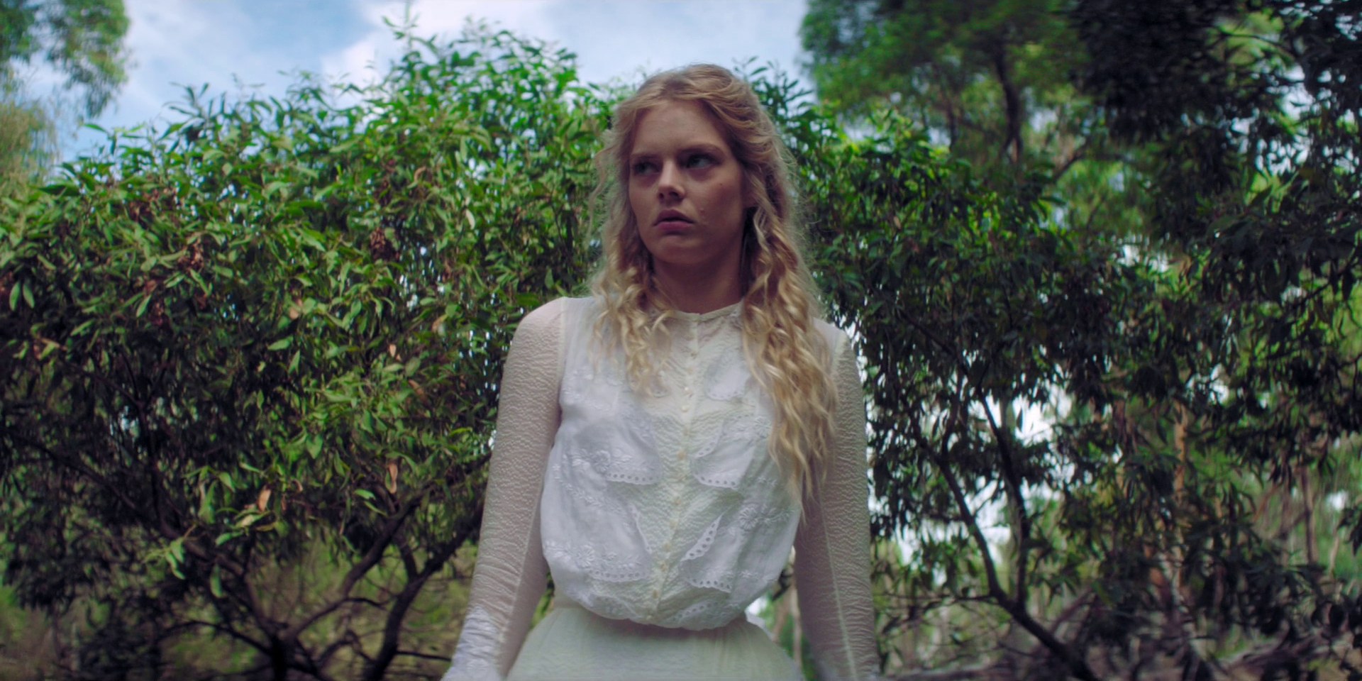 samaraweaving_picnicathangingrock_0104.jpg samaraweaving_picnicathangingrock_0104.jpg