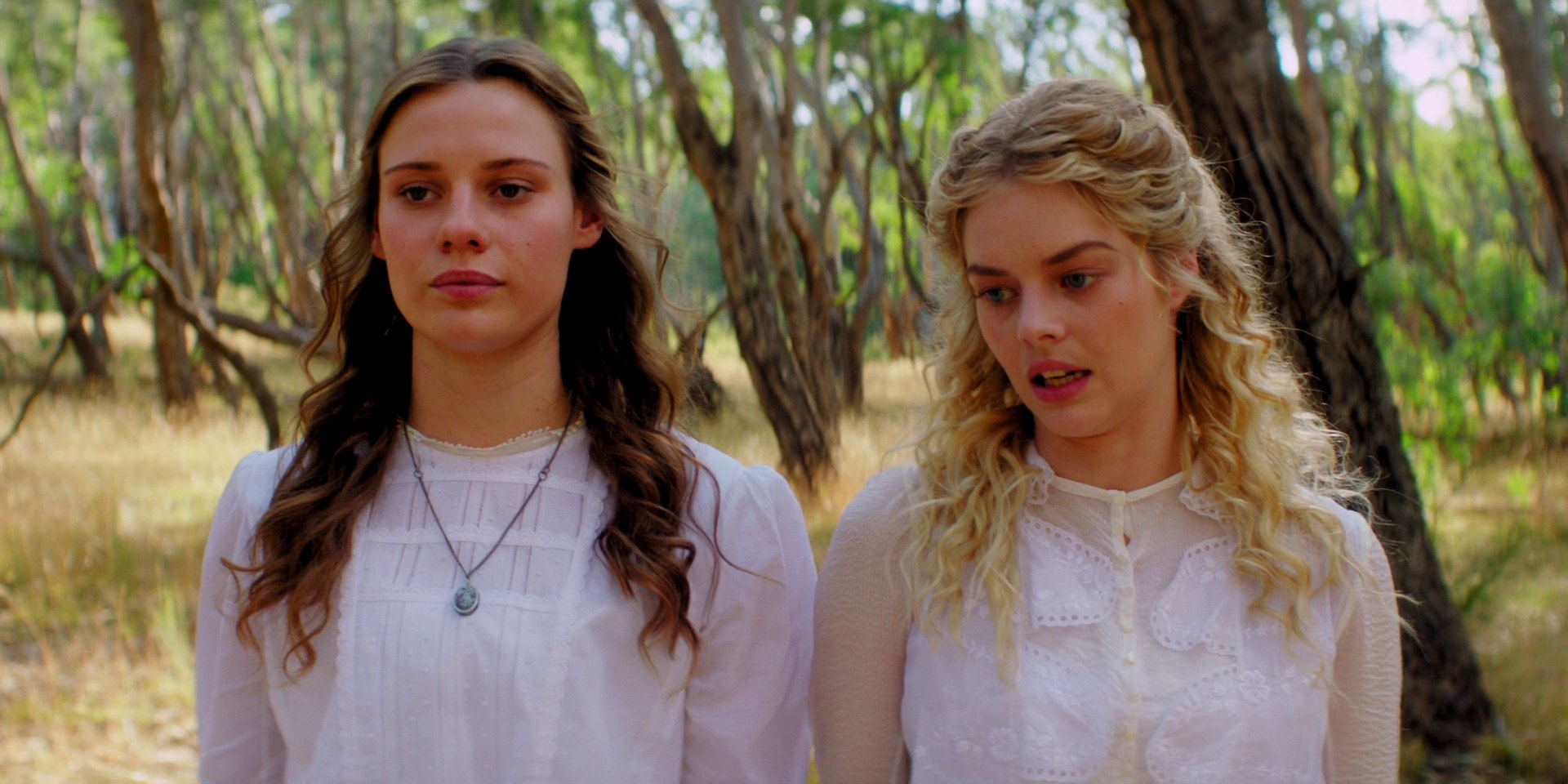 samaraweaving_picnicathangingrock_0201.jpg samaraweaving_picnicathangingrock_0201.jpg