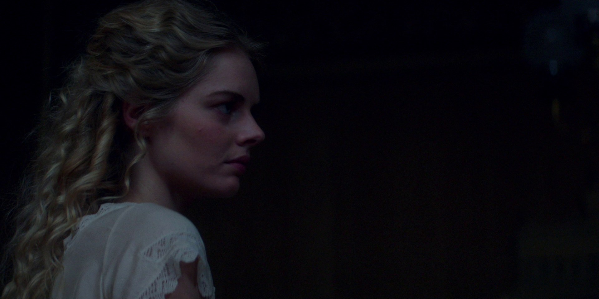 samaraweaving_picnicathangingrock_0511.jpg samaraweaving_picnicathangingrock_0511.jpg