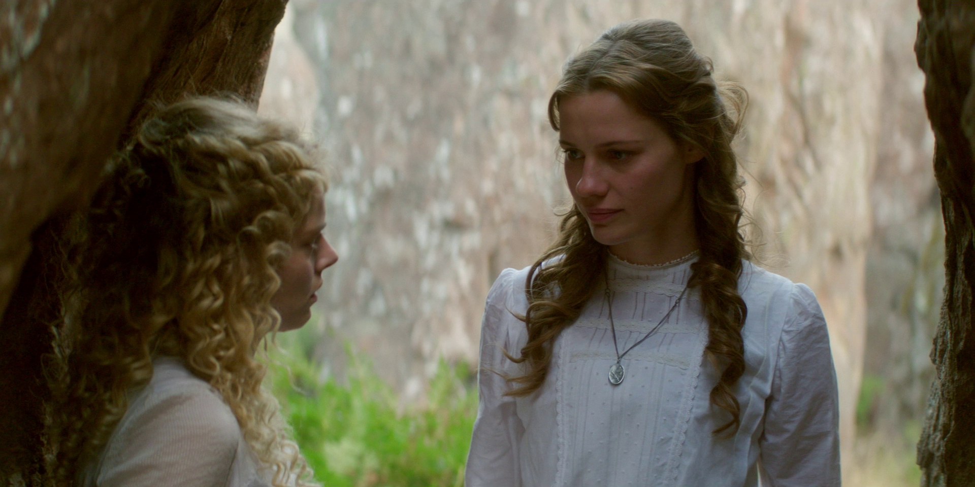 samaraweaving_picnicathangingrock_0573.jpg samaraweaving_picnicathangingrock_0573.jpg