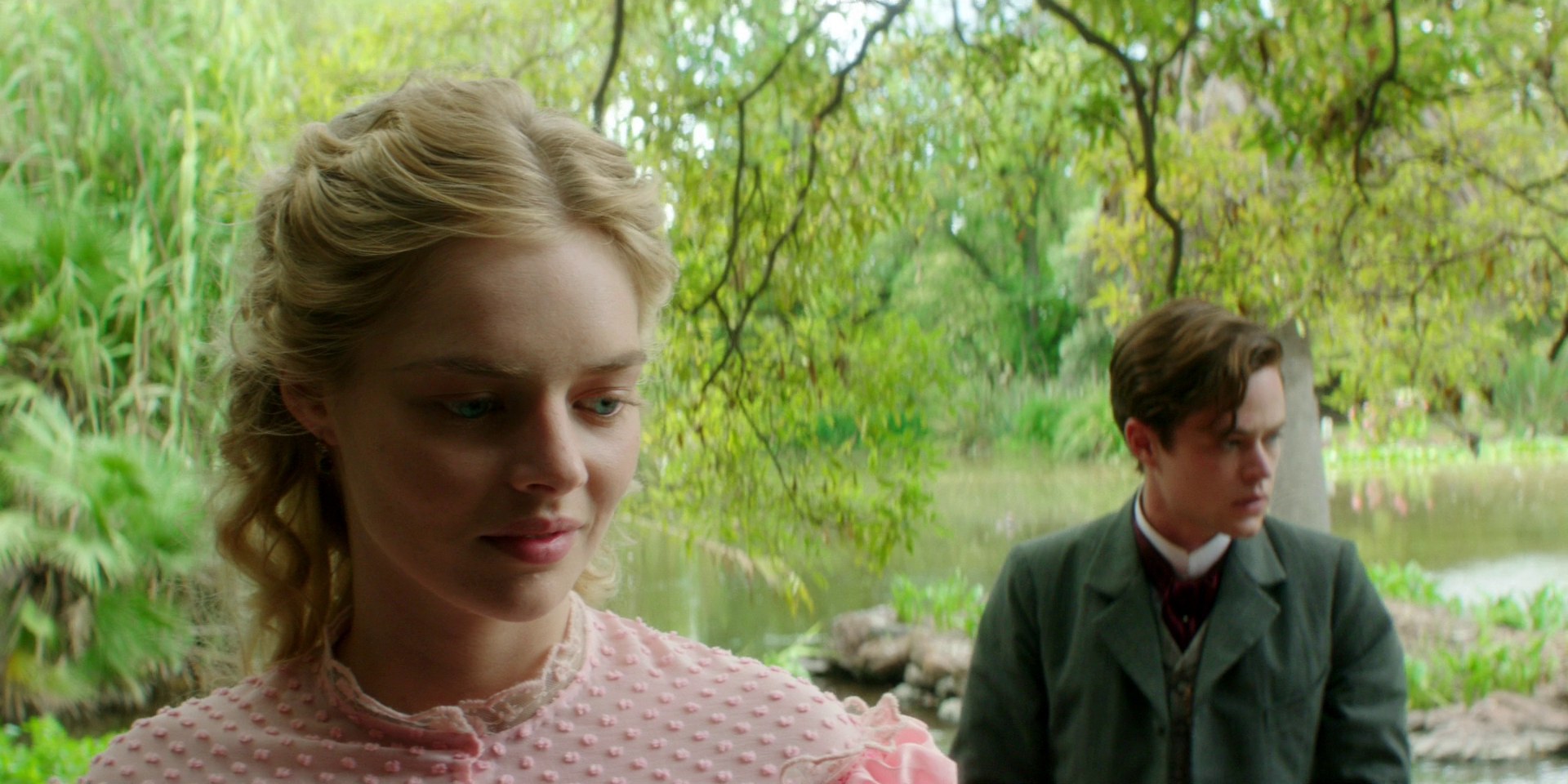 samaraweaving_picnicathangingrock_0612.jpg samaraweaving_picnicathangingrock_0612.jpg