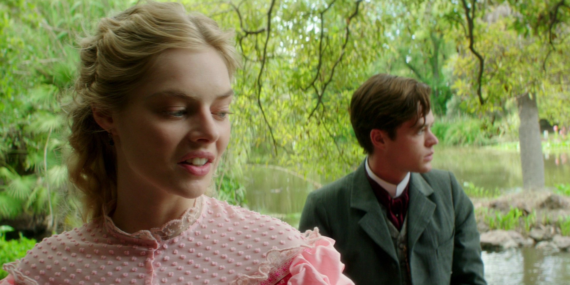 samaraweaving_picnicathangingrock_0616.jpg samaraweaving_picnicathangingrock_0616.jpg