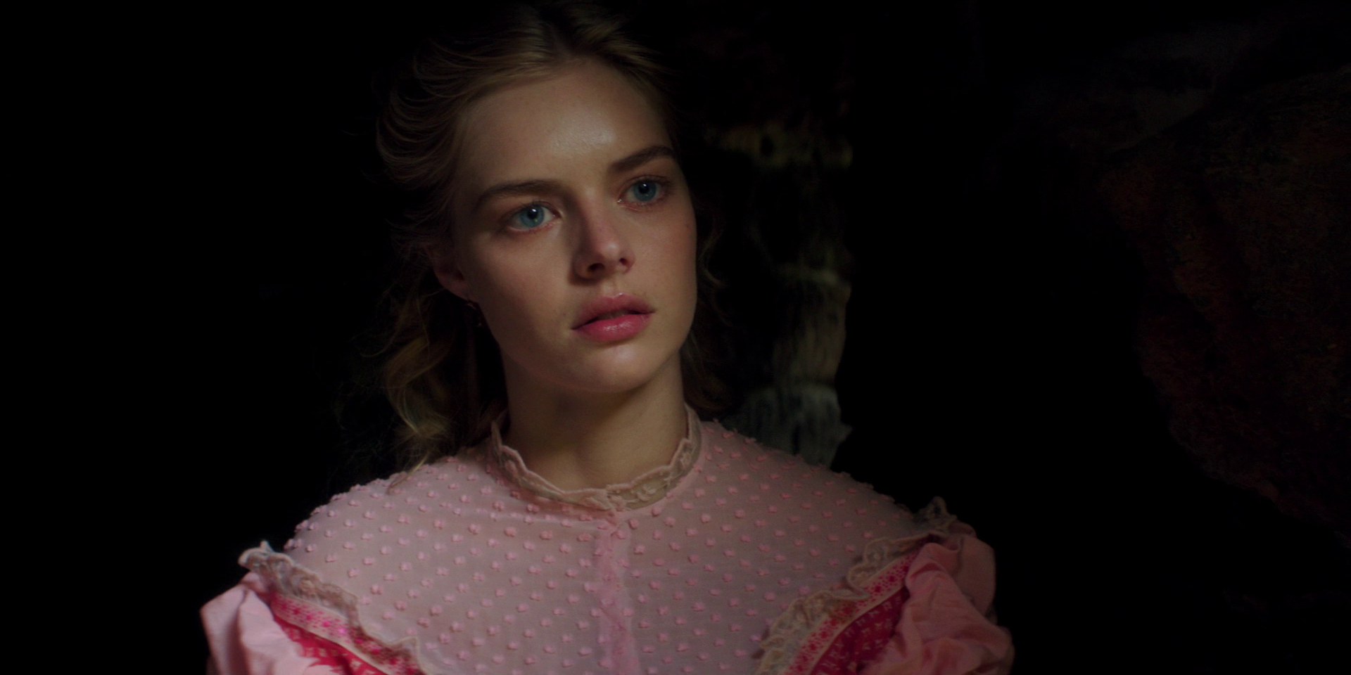 samaraweaving_picnicathangingrock_0647.jpg samaraweaving_picnicathangingrock_0647.jpg