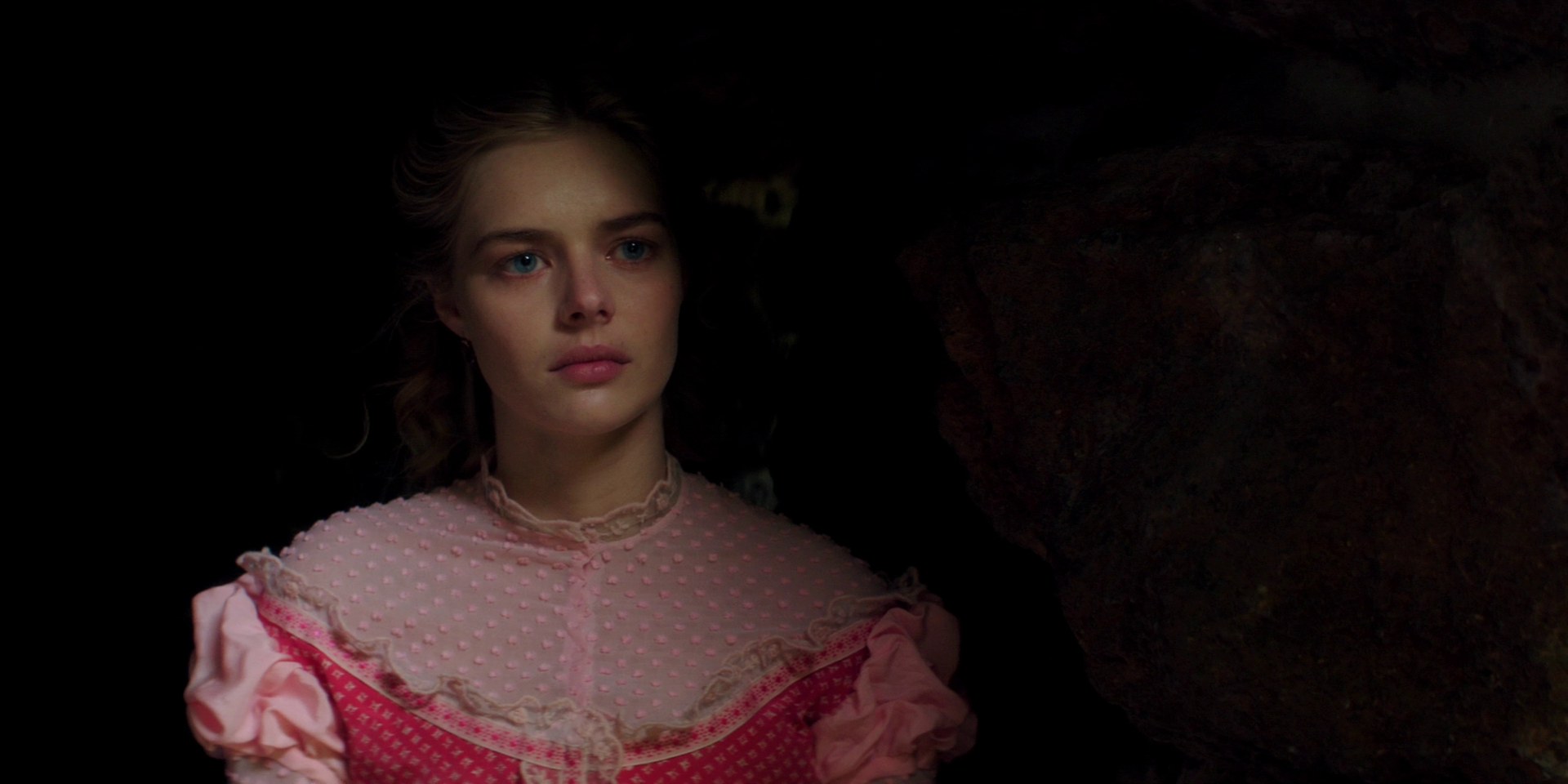 samaraweaving_picnicathangingrock_0680.jpg samaraweaving_picnicathangingrock_0680.jpg