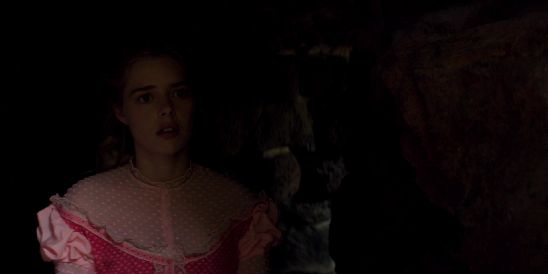 samaraweaving_picnicathangingrock_0719.jpg samaraweaving_picnicathangingrock_0719.jpg