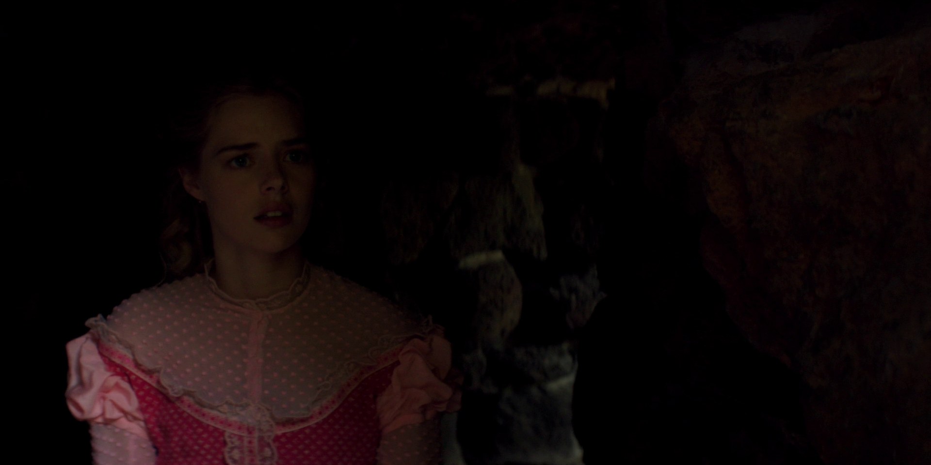 samaraweaving_picnicathangingrock_0721.jpg samaraweaving_picnicathangingrock_0721.jpg