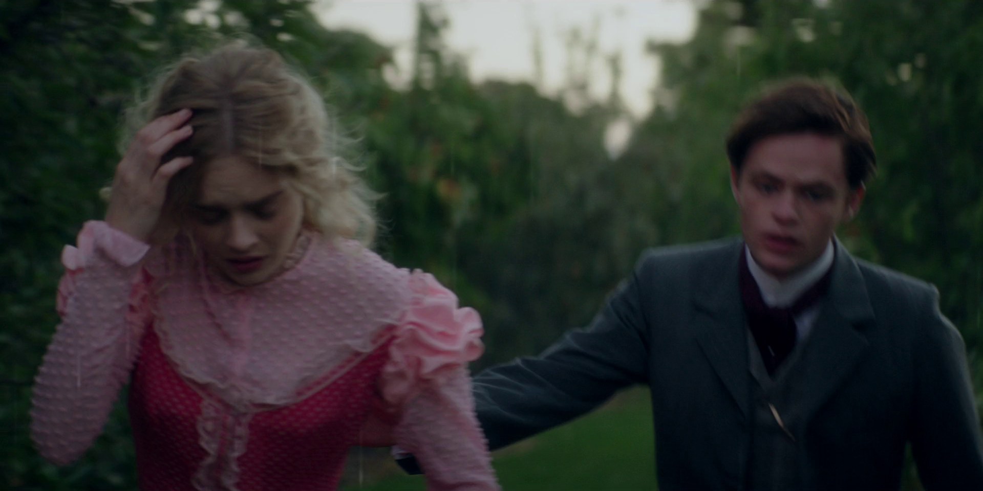 samaraweaving_picnicathangingrock_0726.jpg samaraweaving_picnicathangingrock_0726.jpg