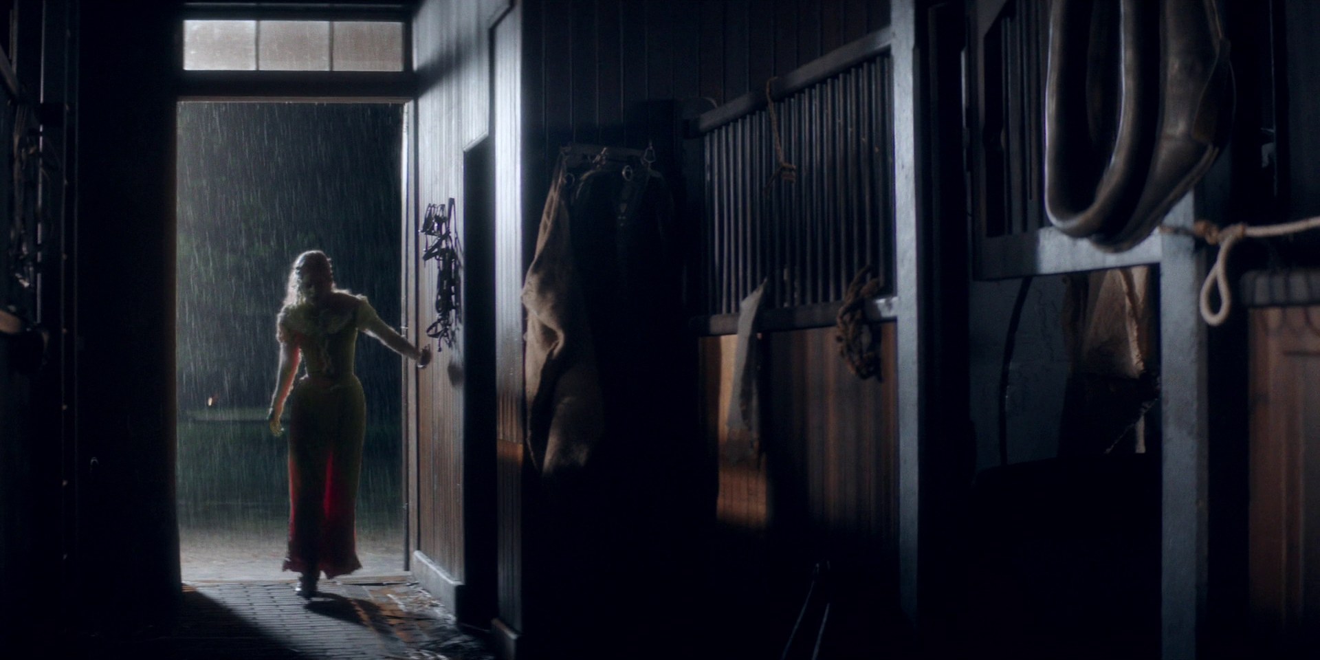 samaraweaving_picnicathangingrock_0741.jpg samaraweaving_picnicathangingrock_0741.jpg