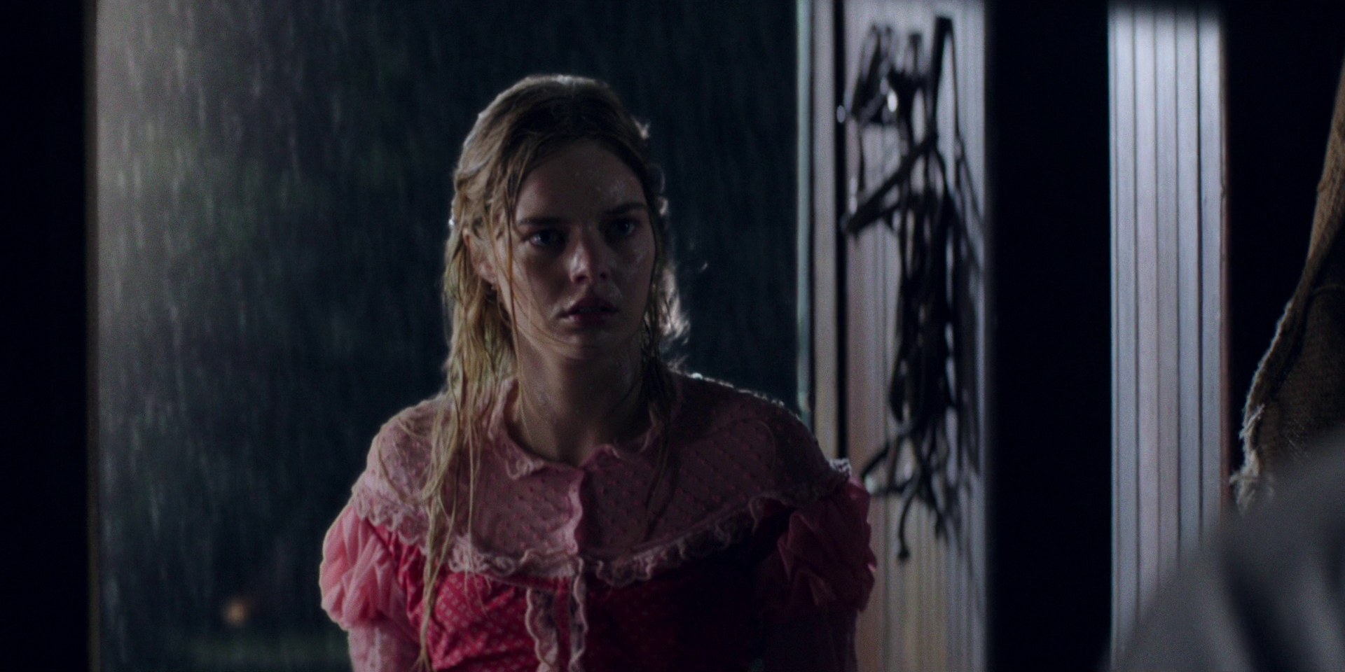 samaraweaving_picnicathangingrock_0757.jpg samaraweaving_picnicathangingrock_0757.jpg