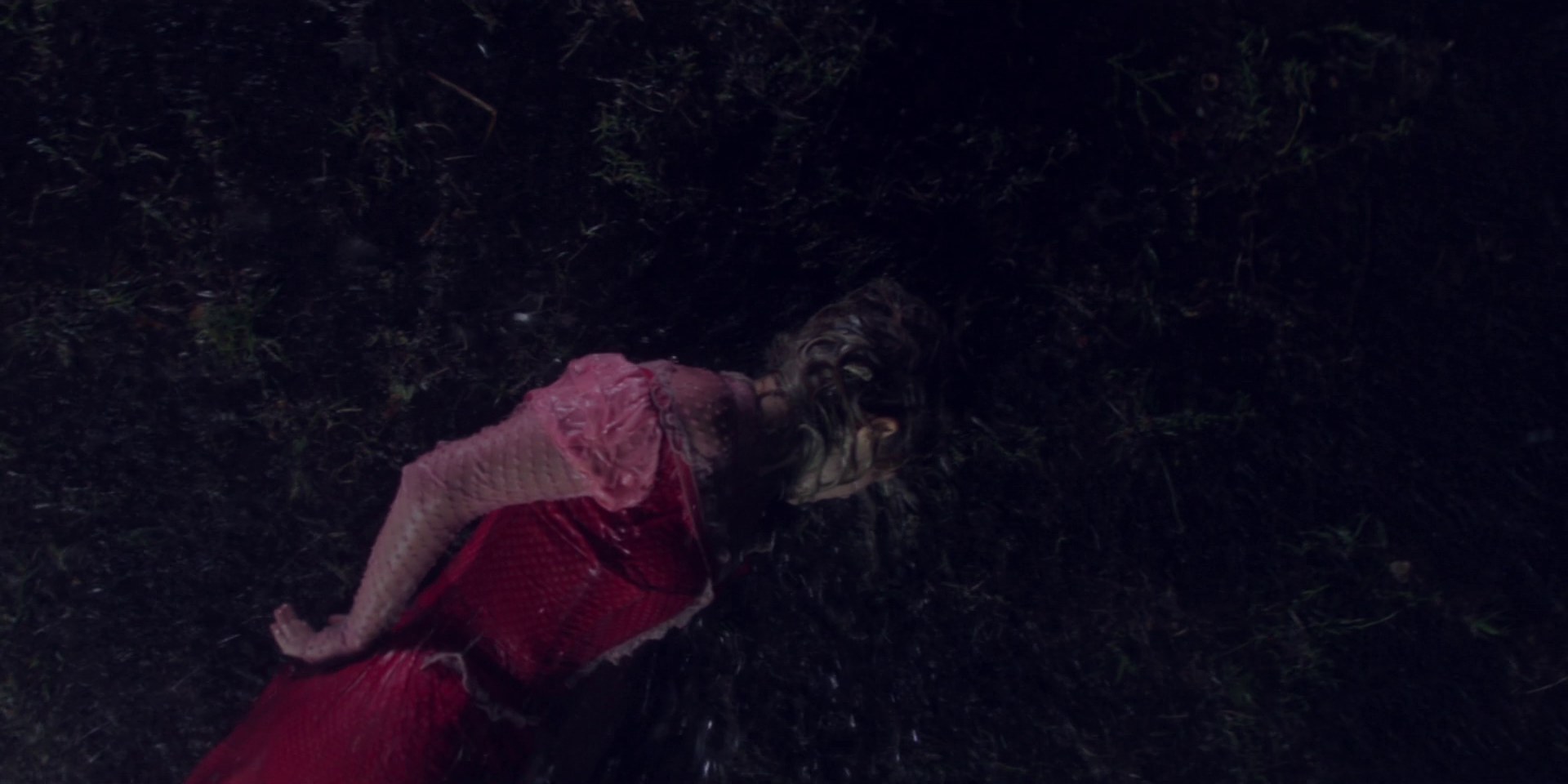 samaraweaving_picnicathangingrock_0810.jpg samaraweaving_picnicathangingrock_0810.jpg