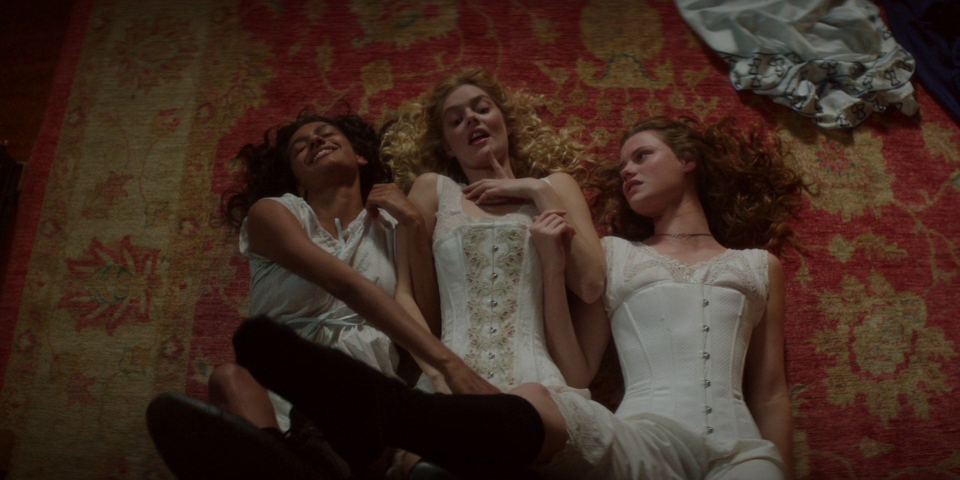 samaraweaving_picnicathangingrock_0931.jpg samaraweaving_picnicathangingrock_0931.jpg