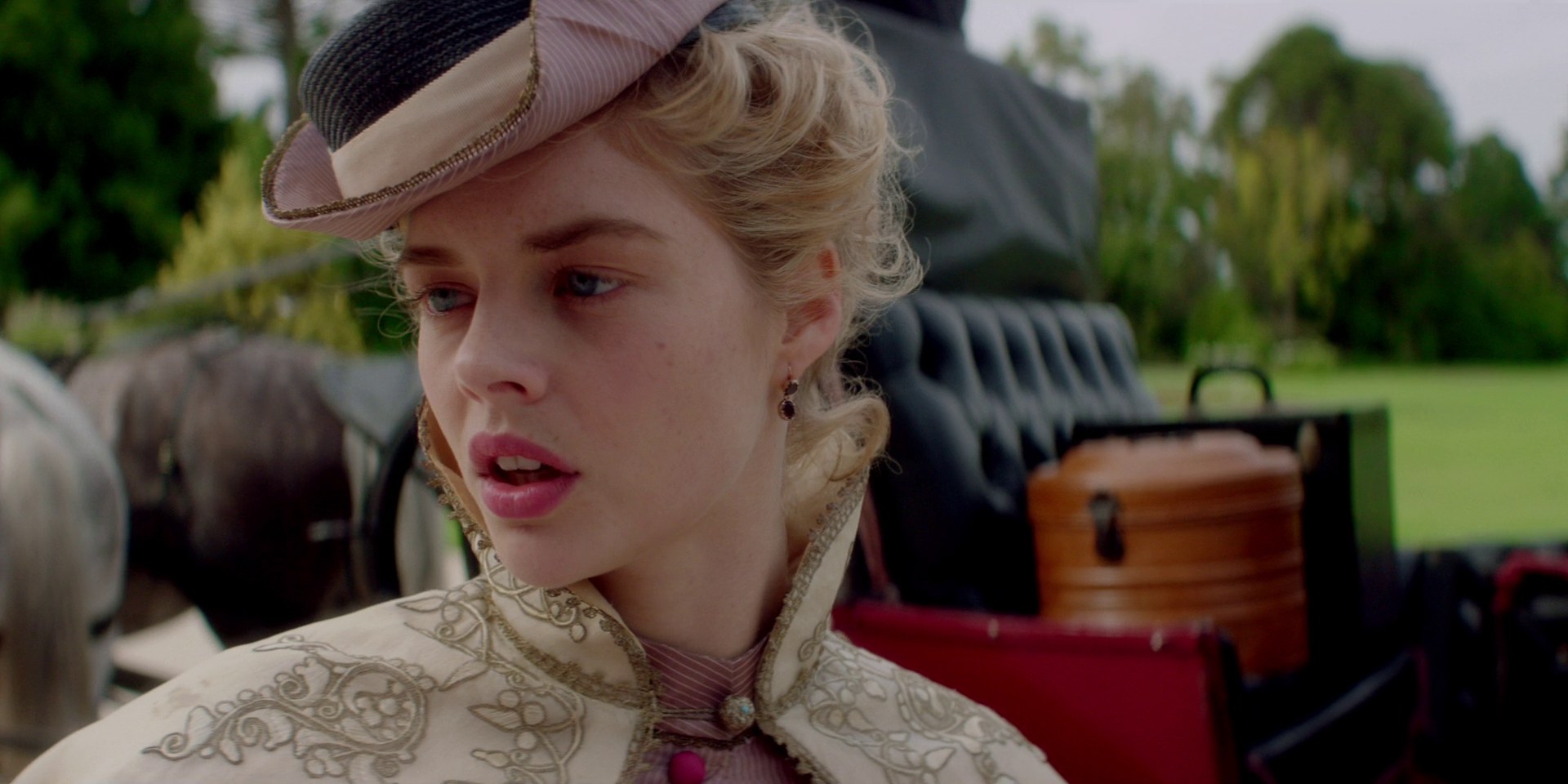 samaraweaving_picnicathangingrock_1426.jpg samaraweaving_picnicathangingrock_1426.jpg