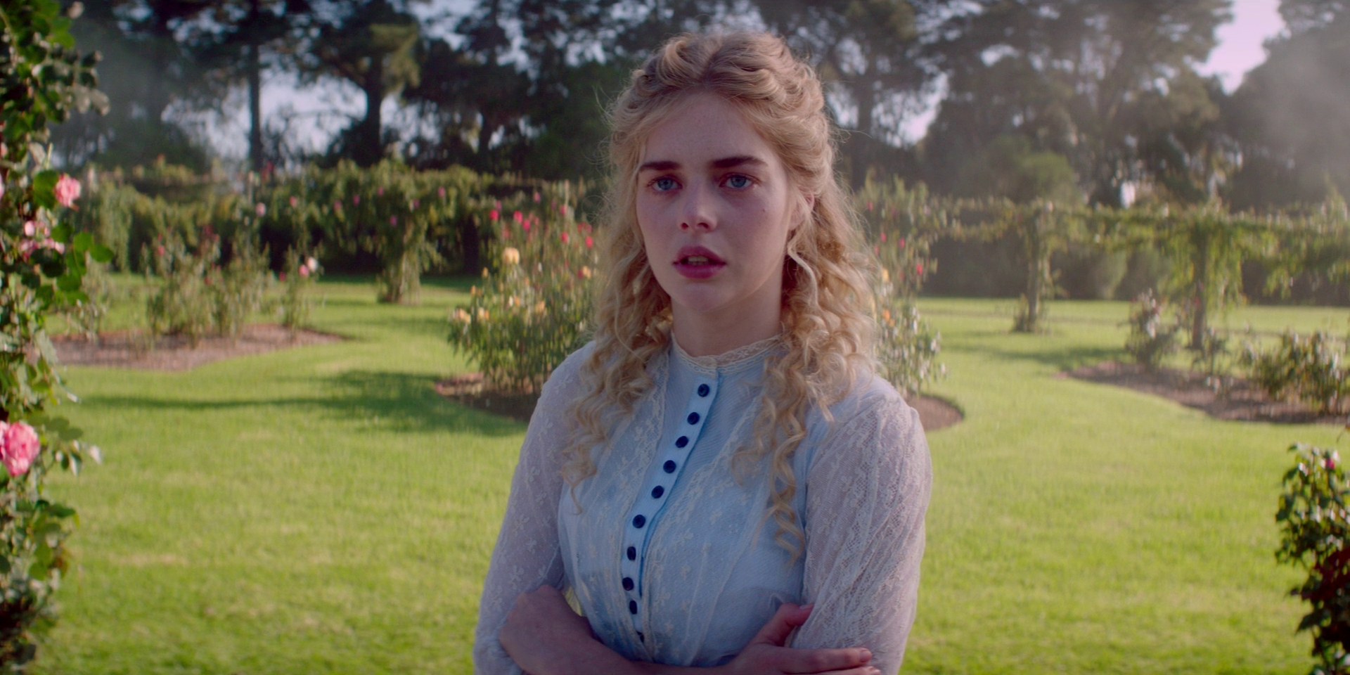 samaraweaving_picnicathangingrock_0120.jpg samaraweaving_picnicathangingrock_0120.jpg