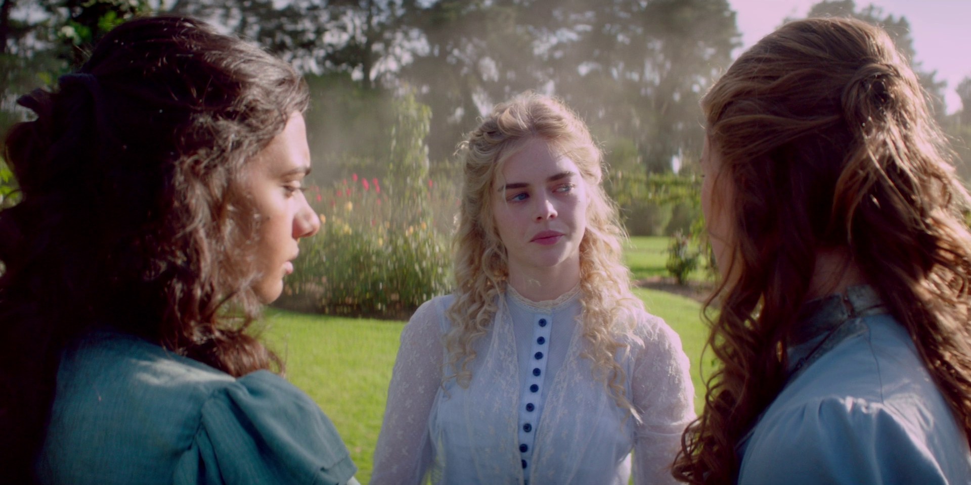 samaraweaving_picnicathangingrock_0176.jpg samaraweaving_picnicathangingrock_0176.jpg