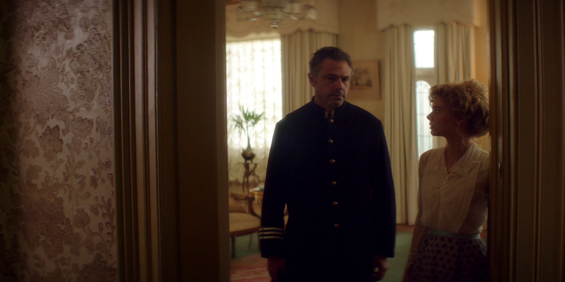 samaraweaving_picnicathangingrock_0237.jpg samaraweaving_picnicathangingrock_0237.jpg