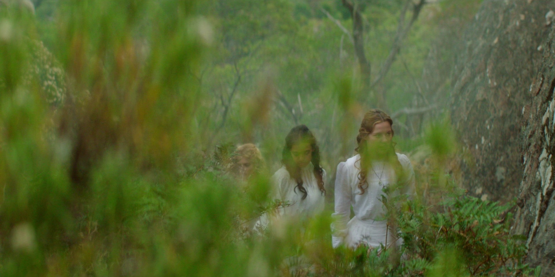 samaraweaving_picnicathangingrock_0022.jpg samaraweaving_picnicathangingrock_0022.jpg