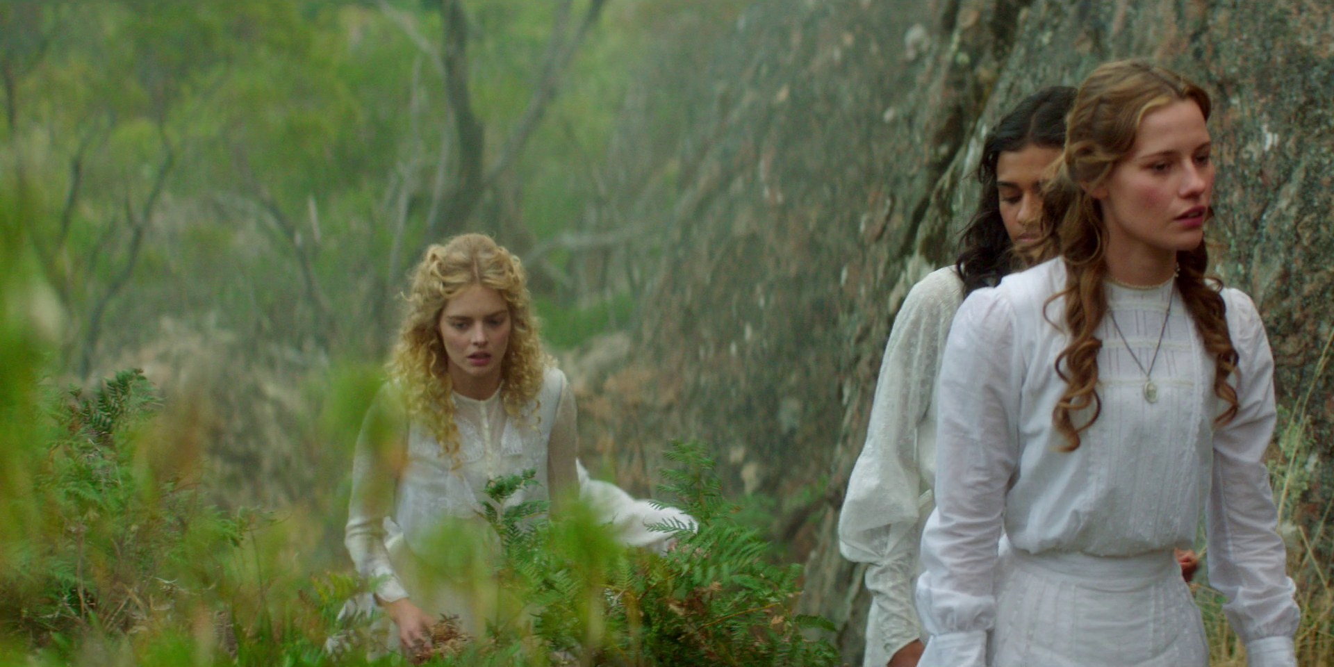 samaraweaving_picnicathangingrock_0025.jpg samaraweaving_picnicathangingrock_0025.jpg