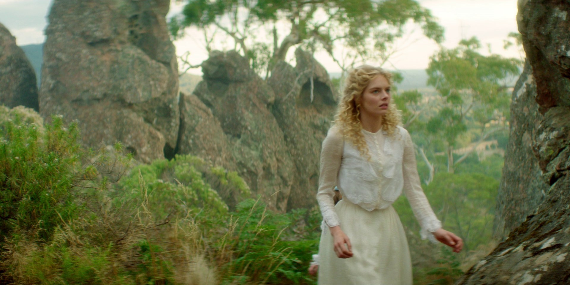 samaraweaving_picnicathangingrock_0042.jpg samaraweaving_picnicathangingrock_0042.jpg